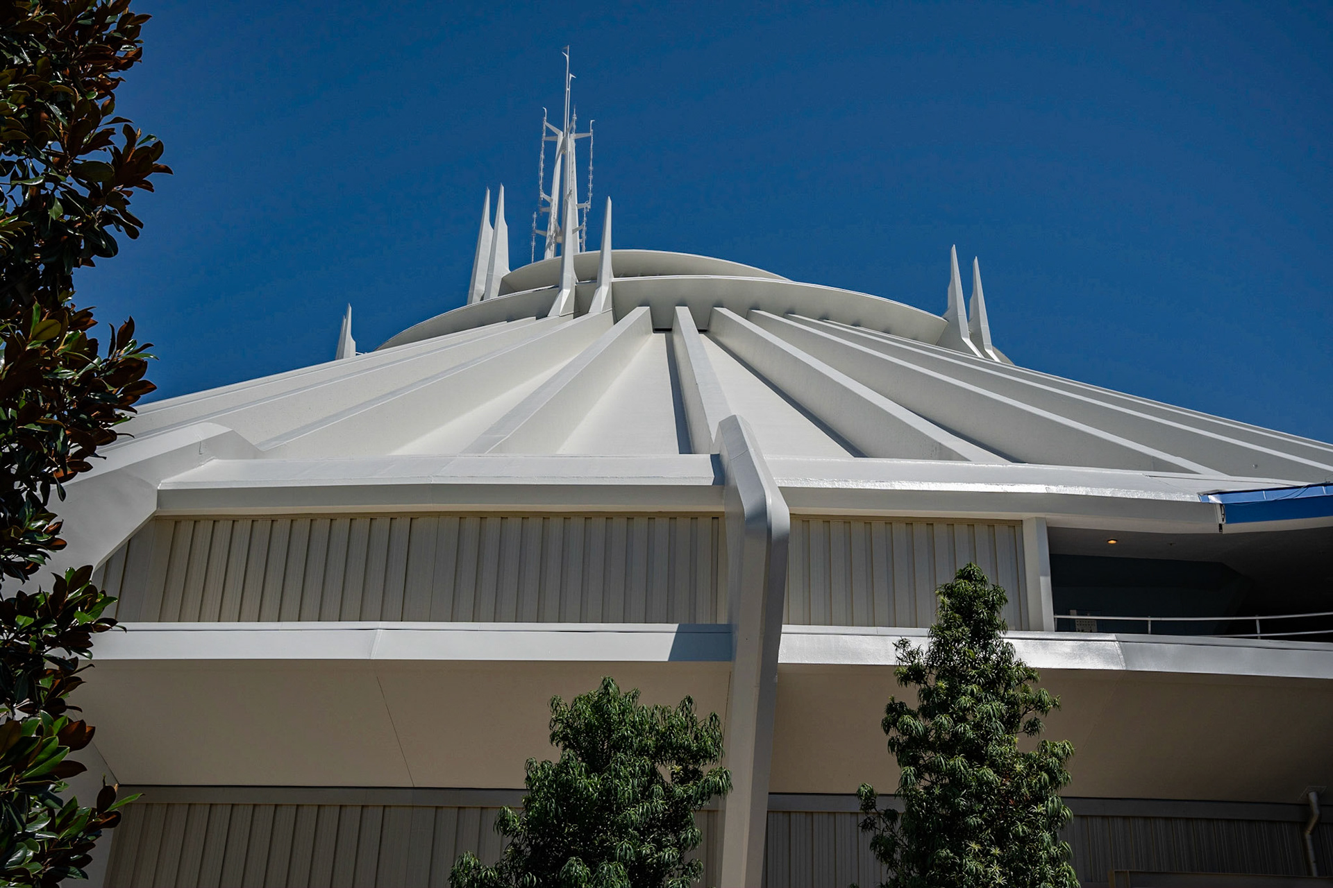 Photo by Jon Roost (www.jonroostphotos.com)