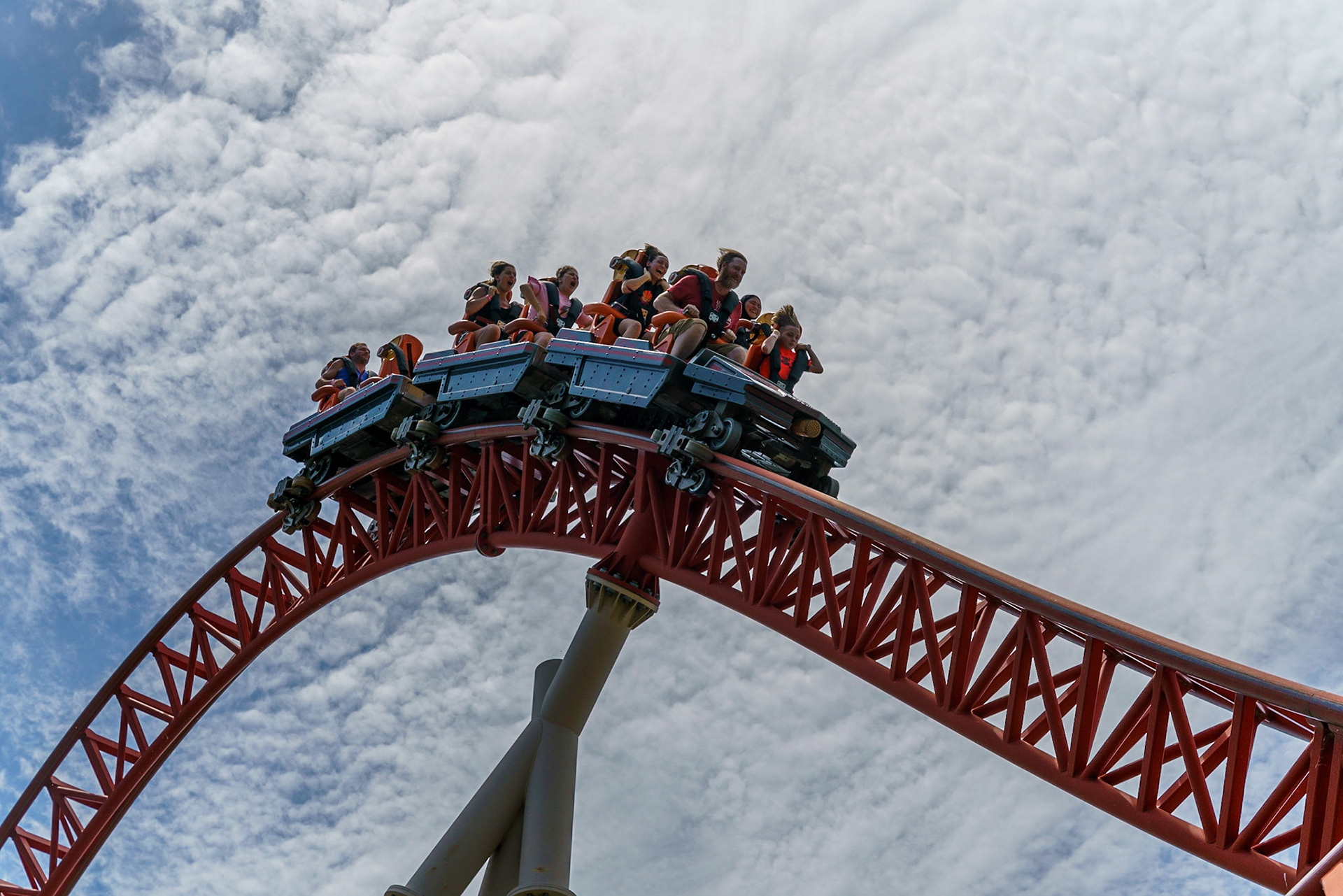 Photo by Jon Roost (www.jonroostphotos.com)