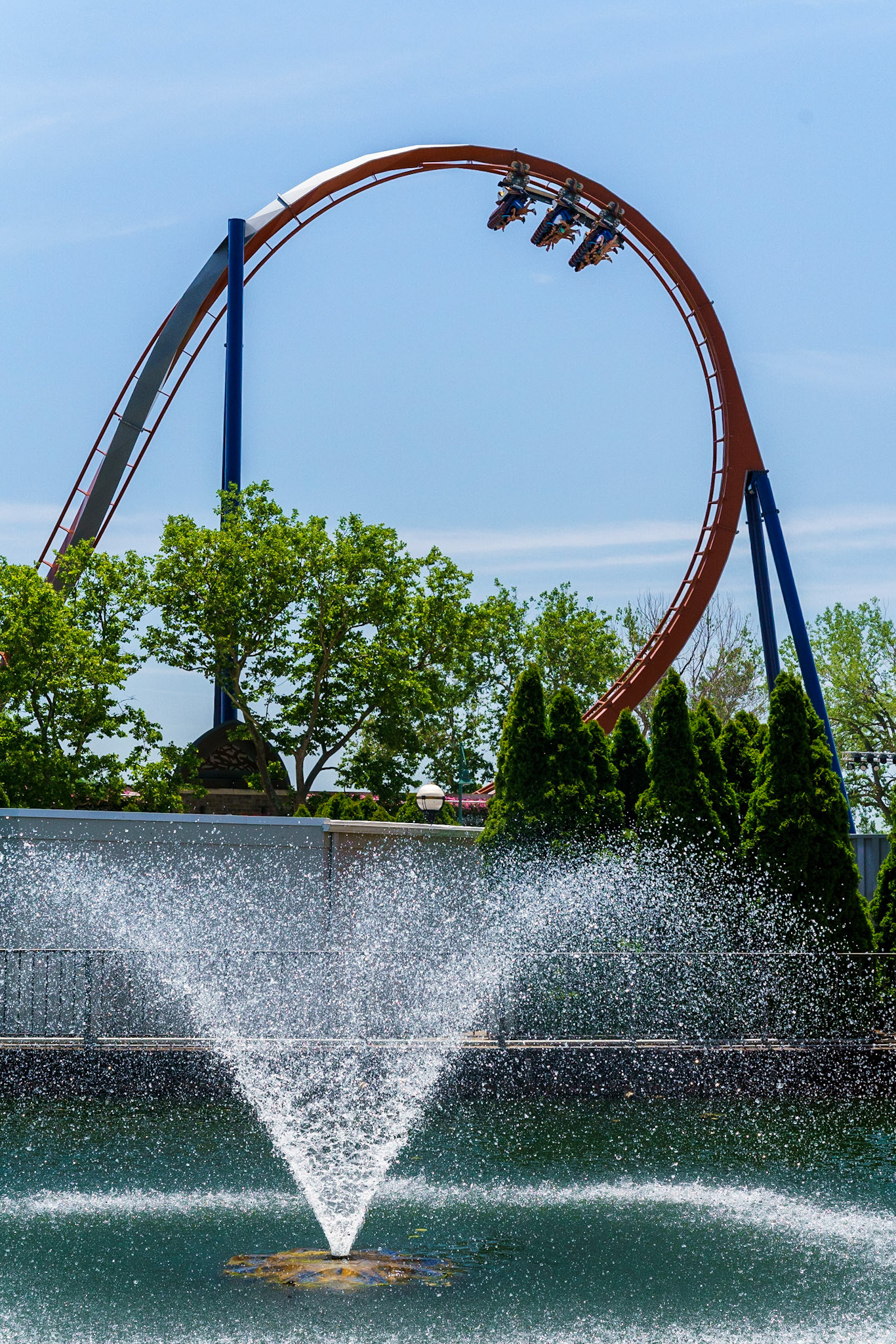 Photo by Jon Roost (www.jonroostphotos.com)