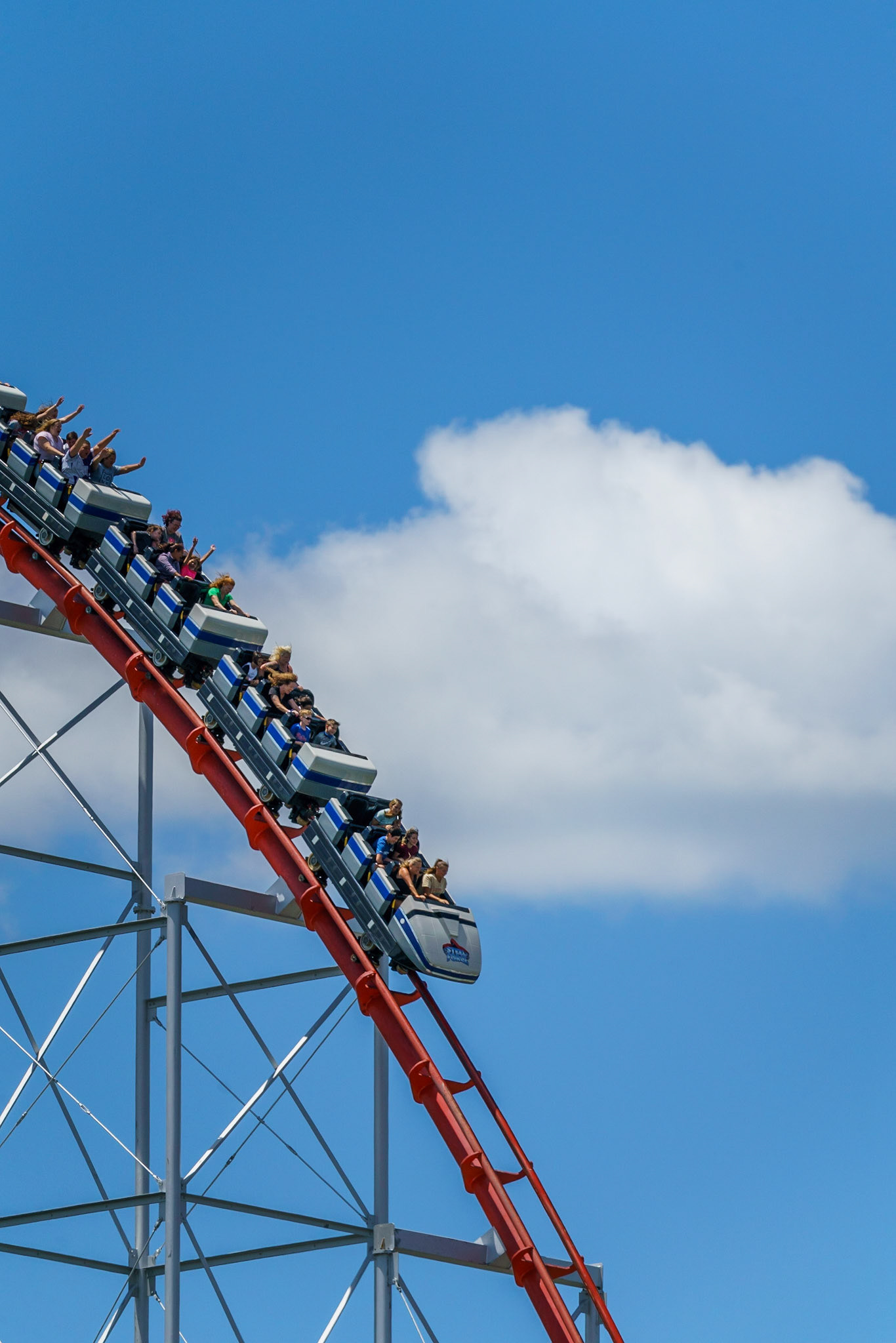 Photo by Jon Roost (www.jonroostphotos.com)