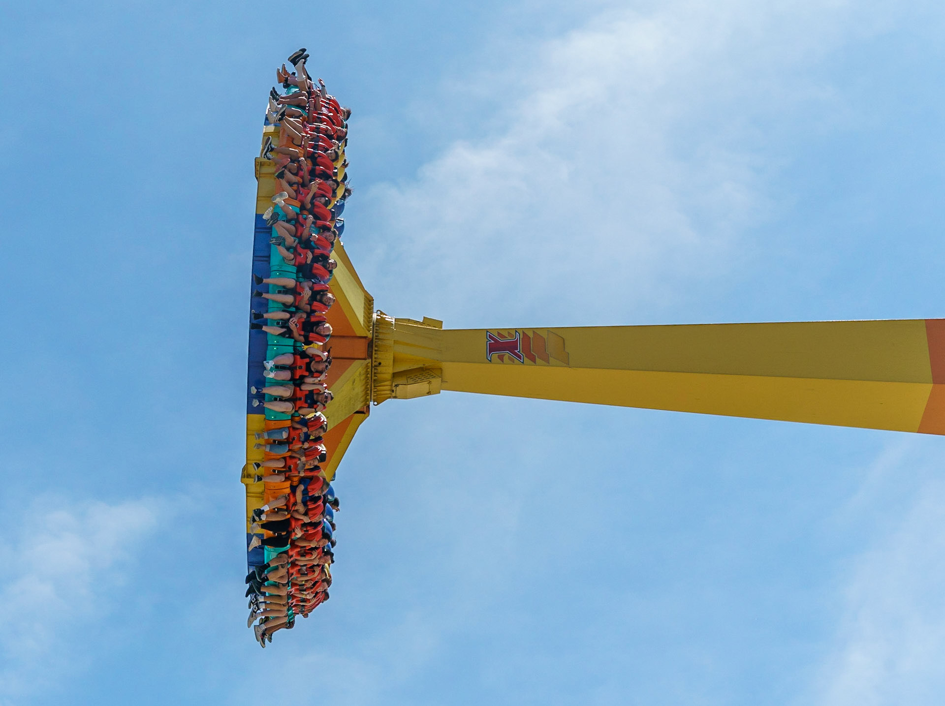 Photo by Jon Roost (www.jonroostphotos.com)