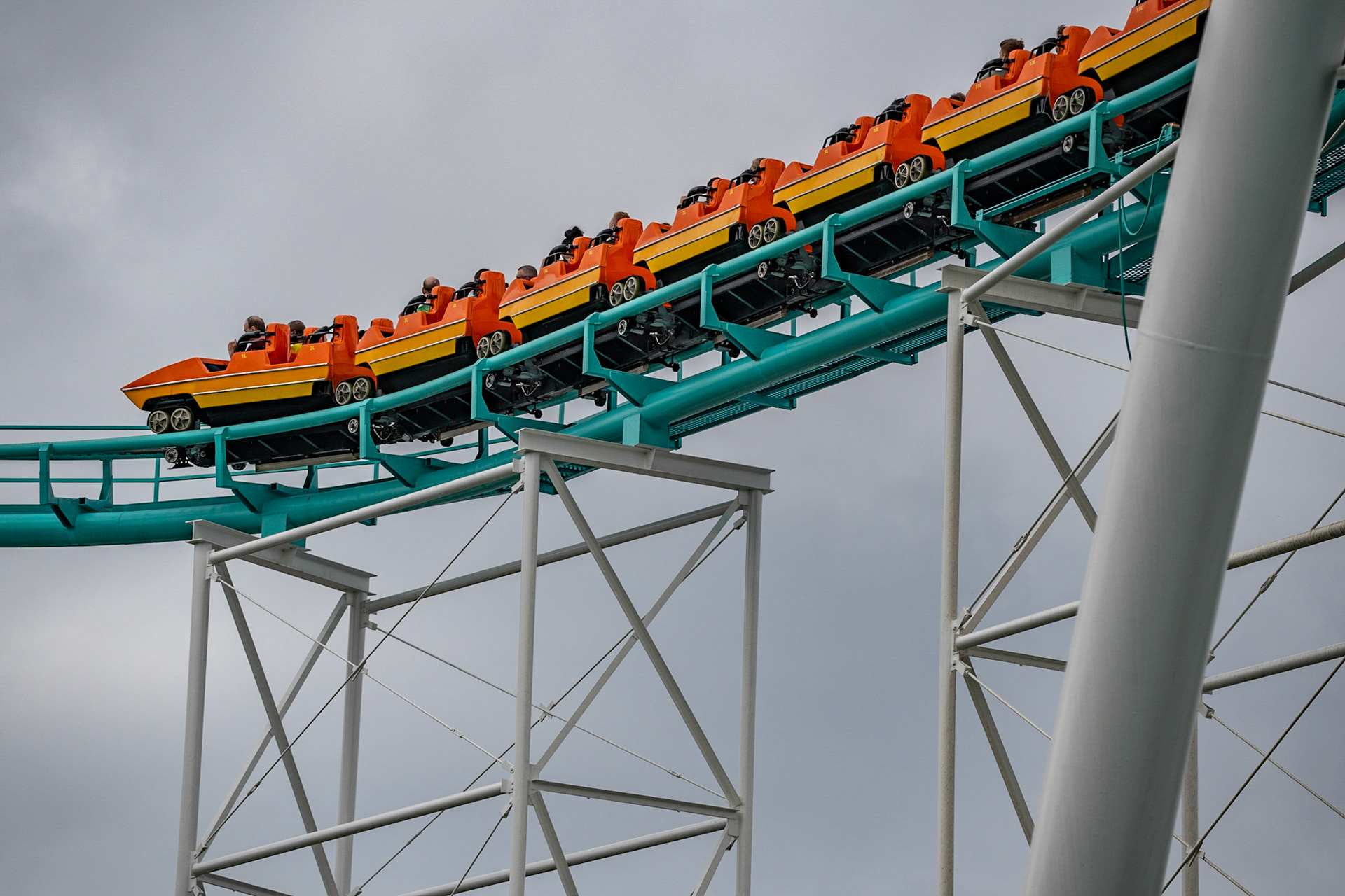 Photo by Jon Roost (www.jonroostphotos.com)