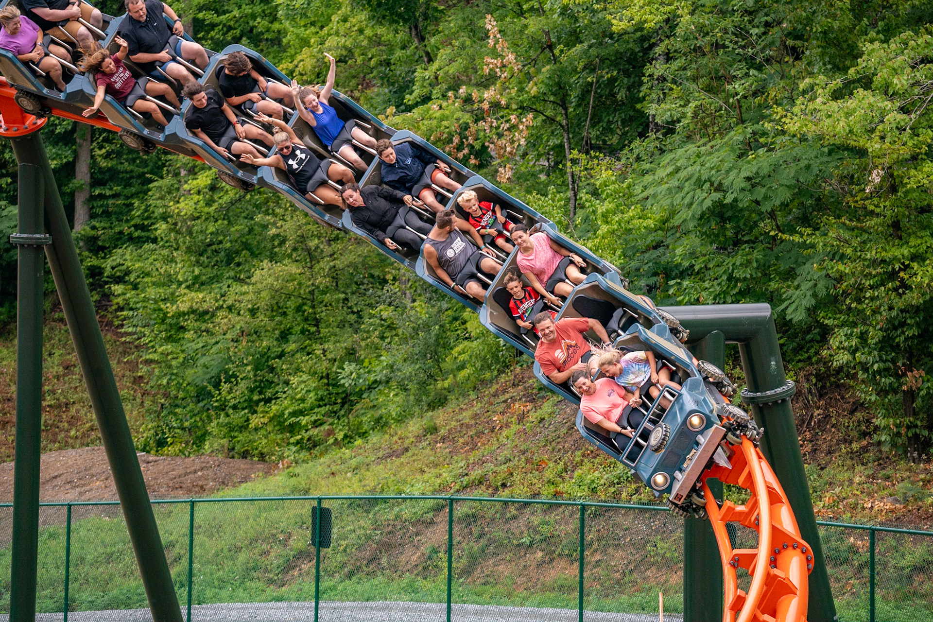 Photo by Jon Roost (www.jonroostphotos.com)