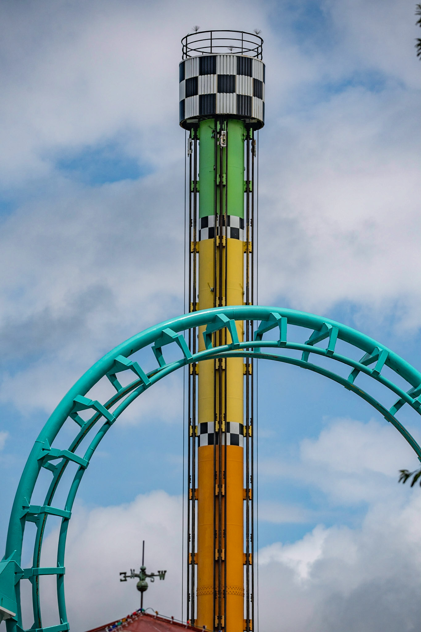 Photo by Jon Roost (www.jonroostphotos.com)