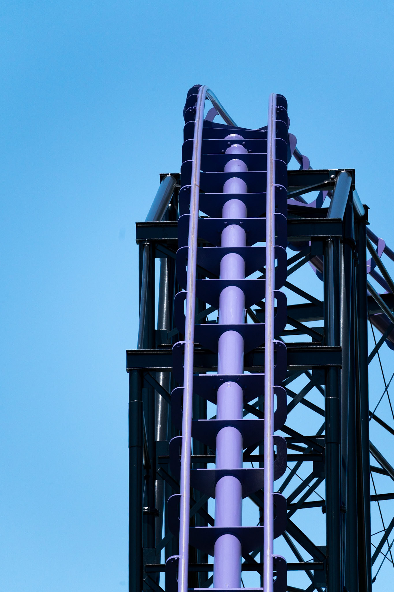 Photo by Jon Roost (www.jonroostphotos.com)