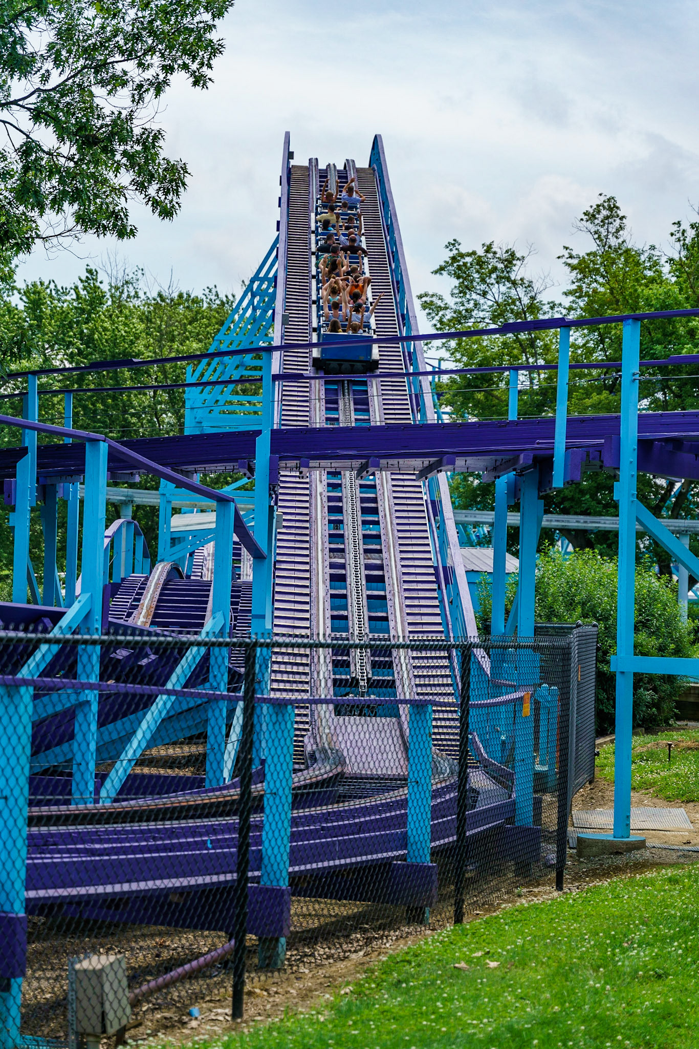 Photo by Jon Roost (www.jonroostphotos.com)