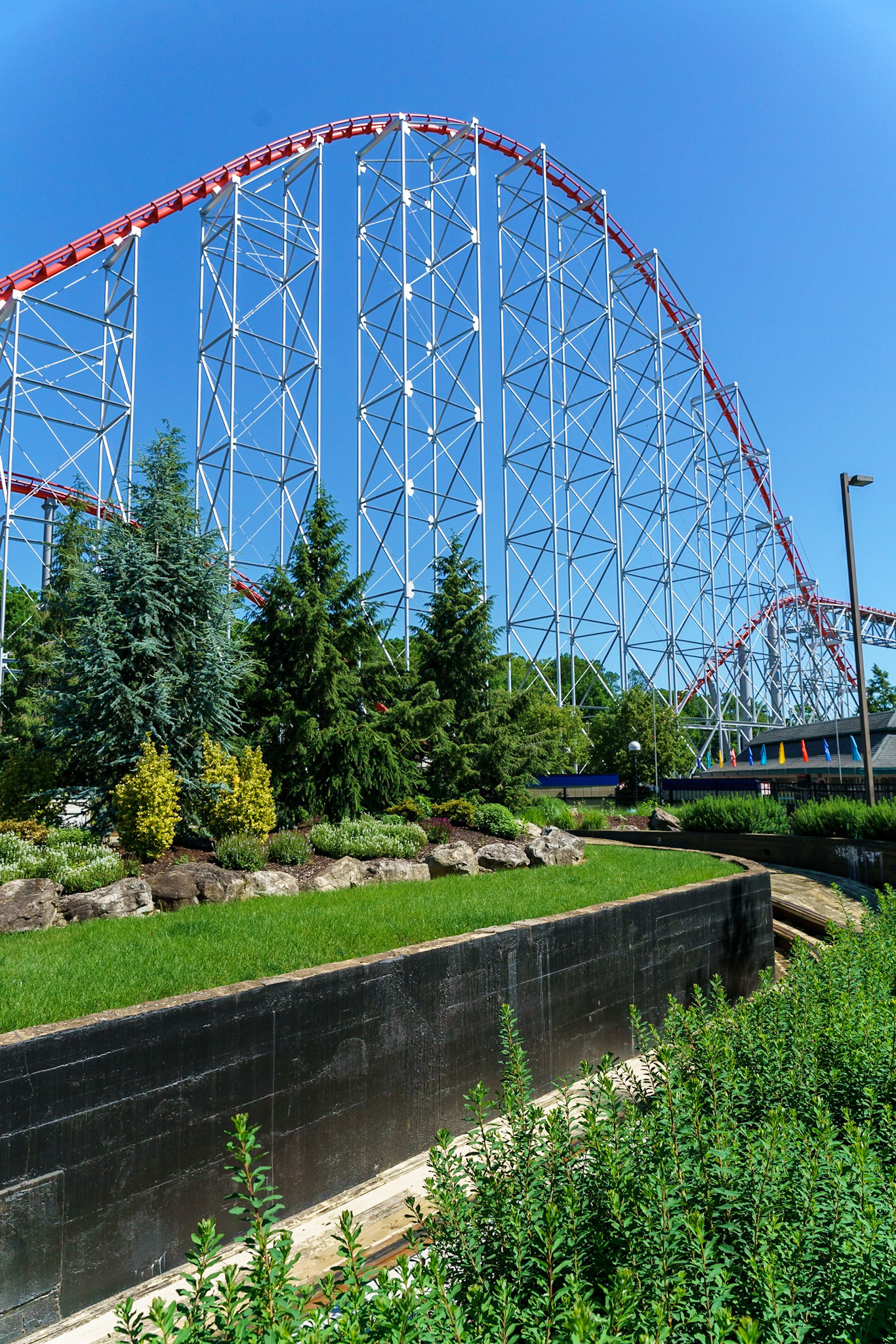 Photo by Jon Roost (www.jonroostphotos.com)