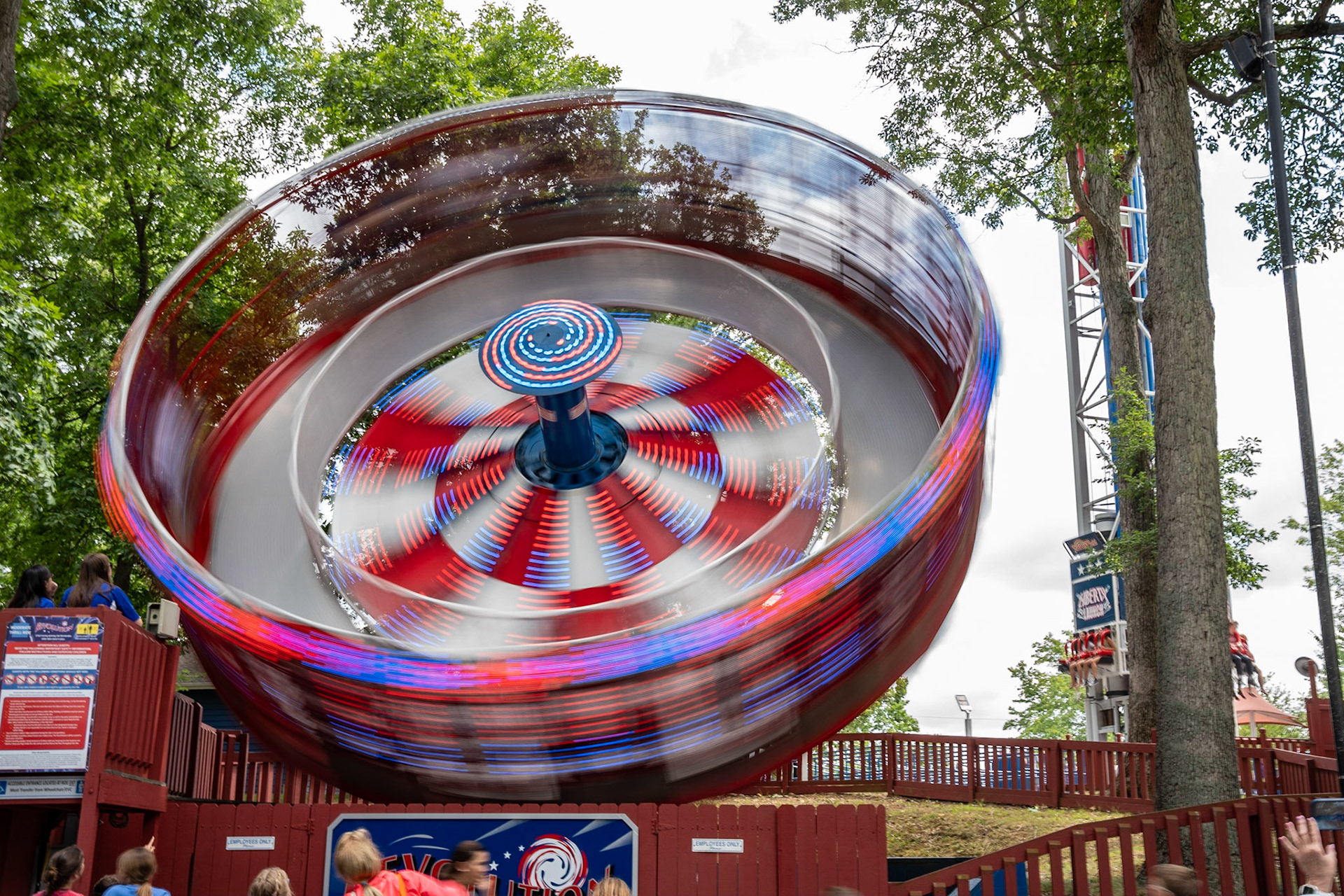 Photo by Jon Roost (www.jonroostphotos.com)