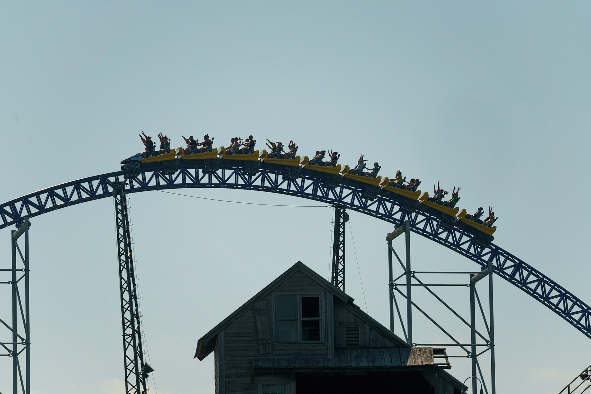 Photo by Jon Roost (www.jonroostphotos.com)