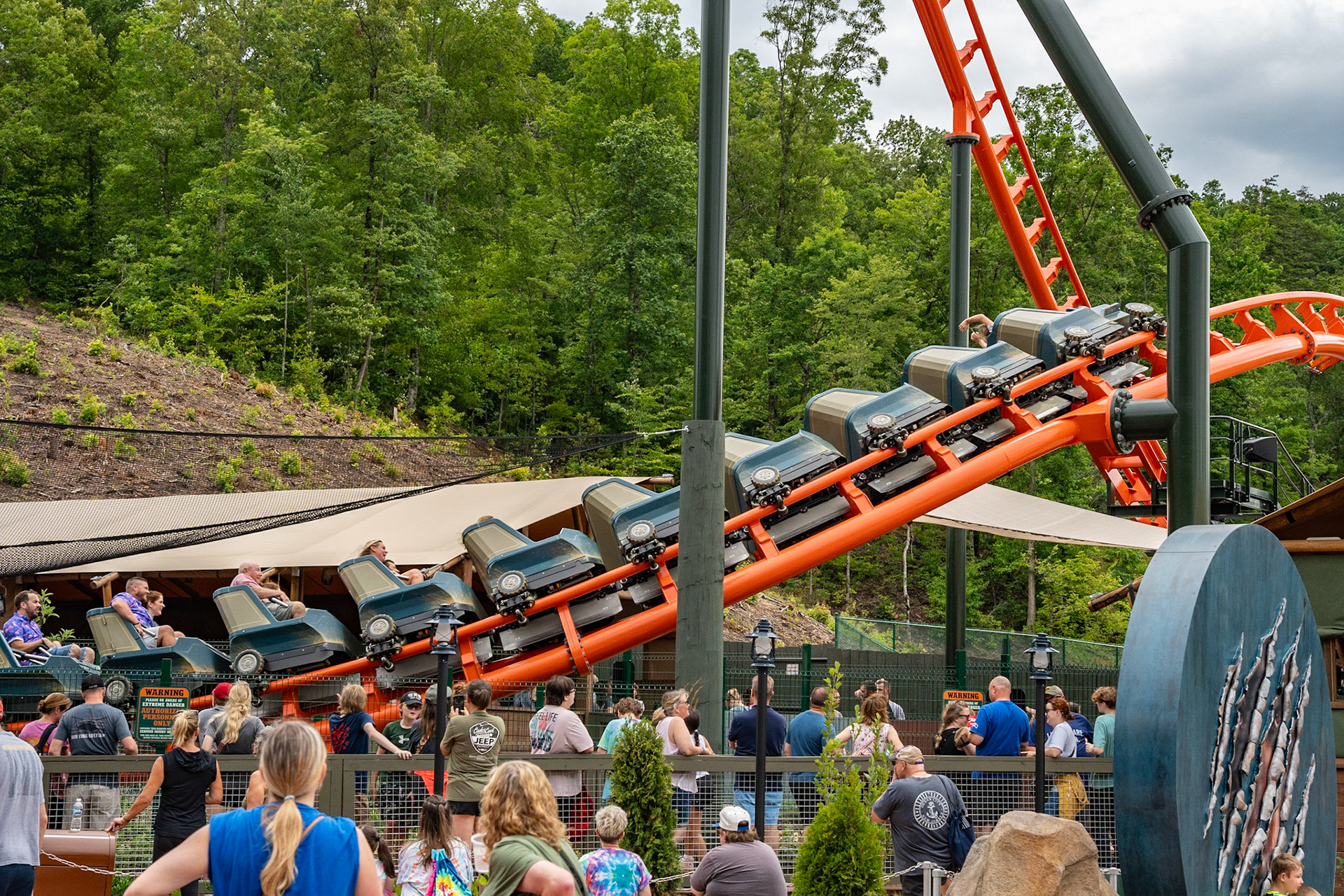 Photo by Jon Roost (www.jonroostphotos.com)