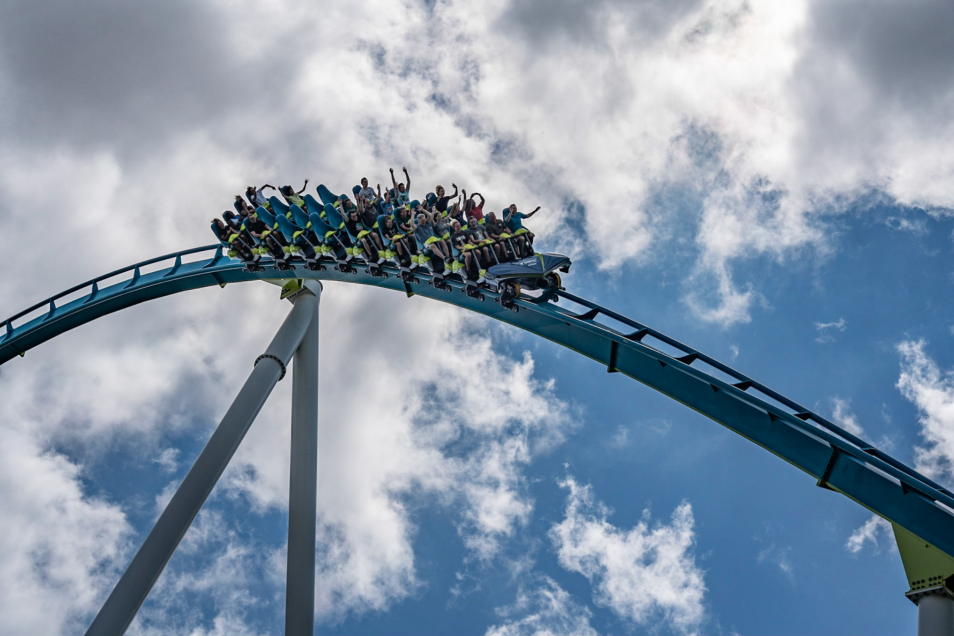 Photo by Jon Roost (www.jonroostphotos.com)