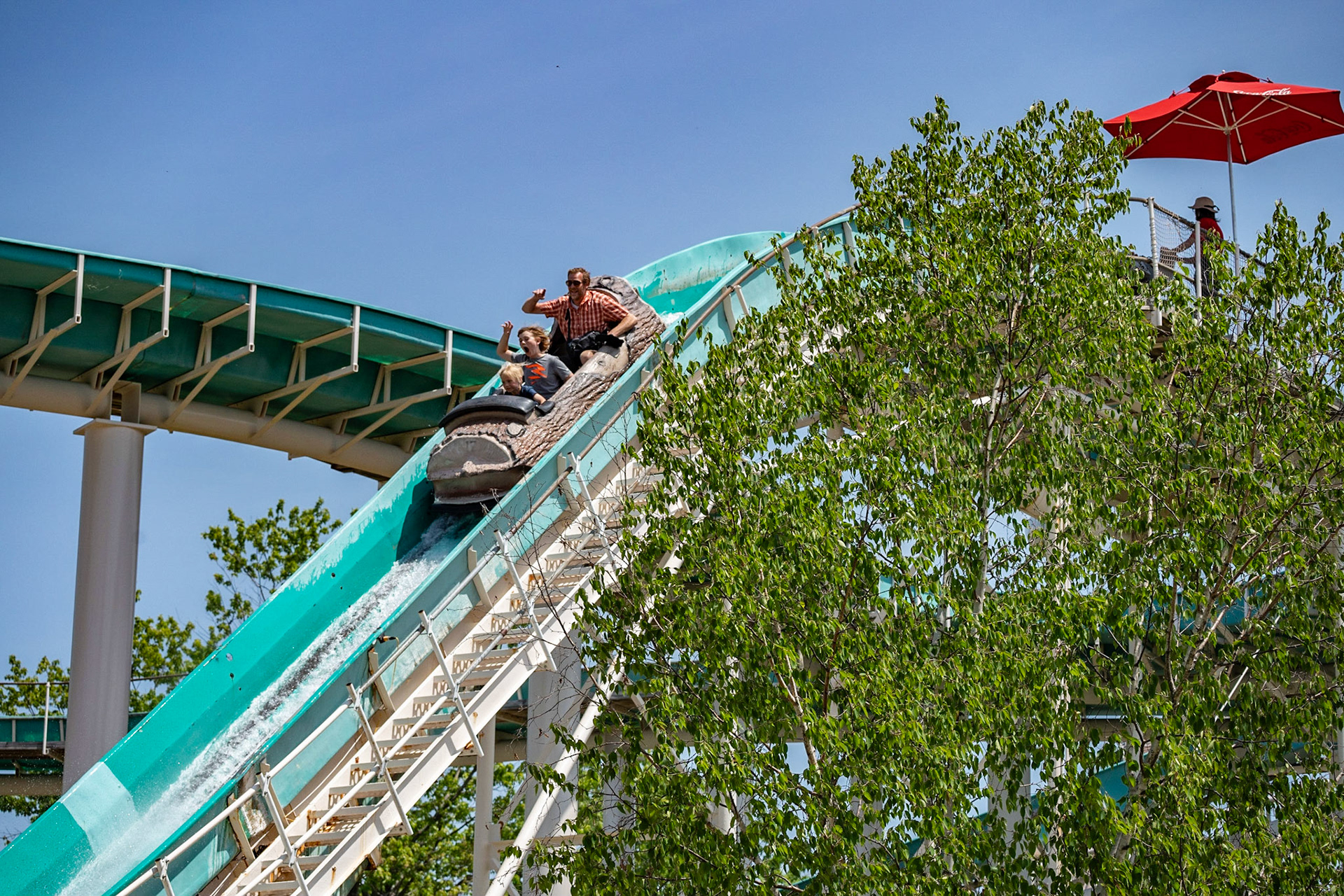 Photo by Jon Roost (www.jonroostphotos.com)