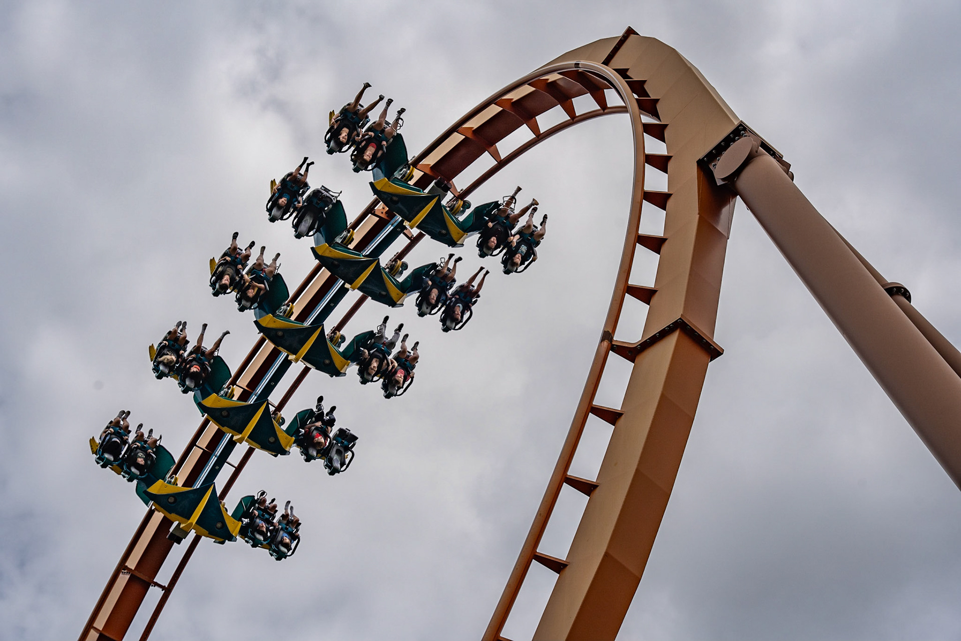 Photo by Jon Roost (www.jonroostphotos.com)