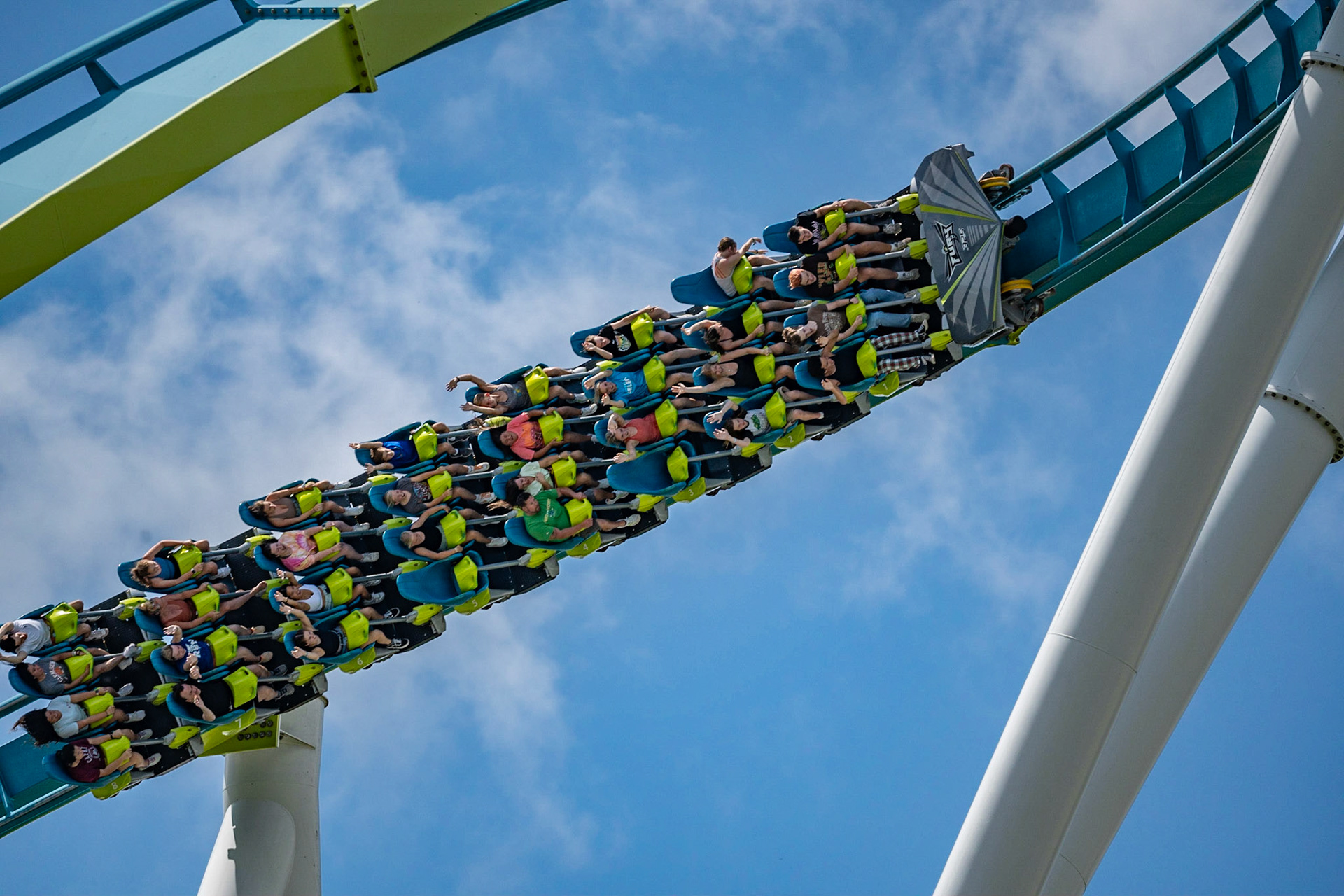 Photo by Jon Roost (www.jonroostphotos.com)