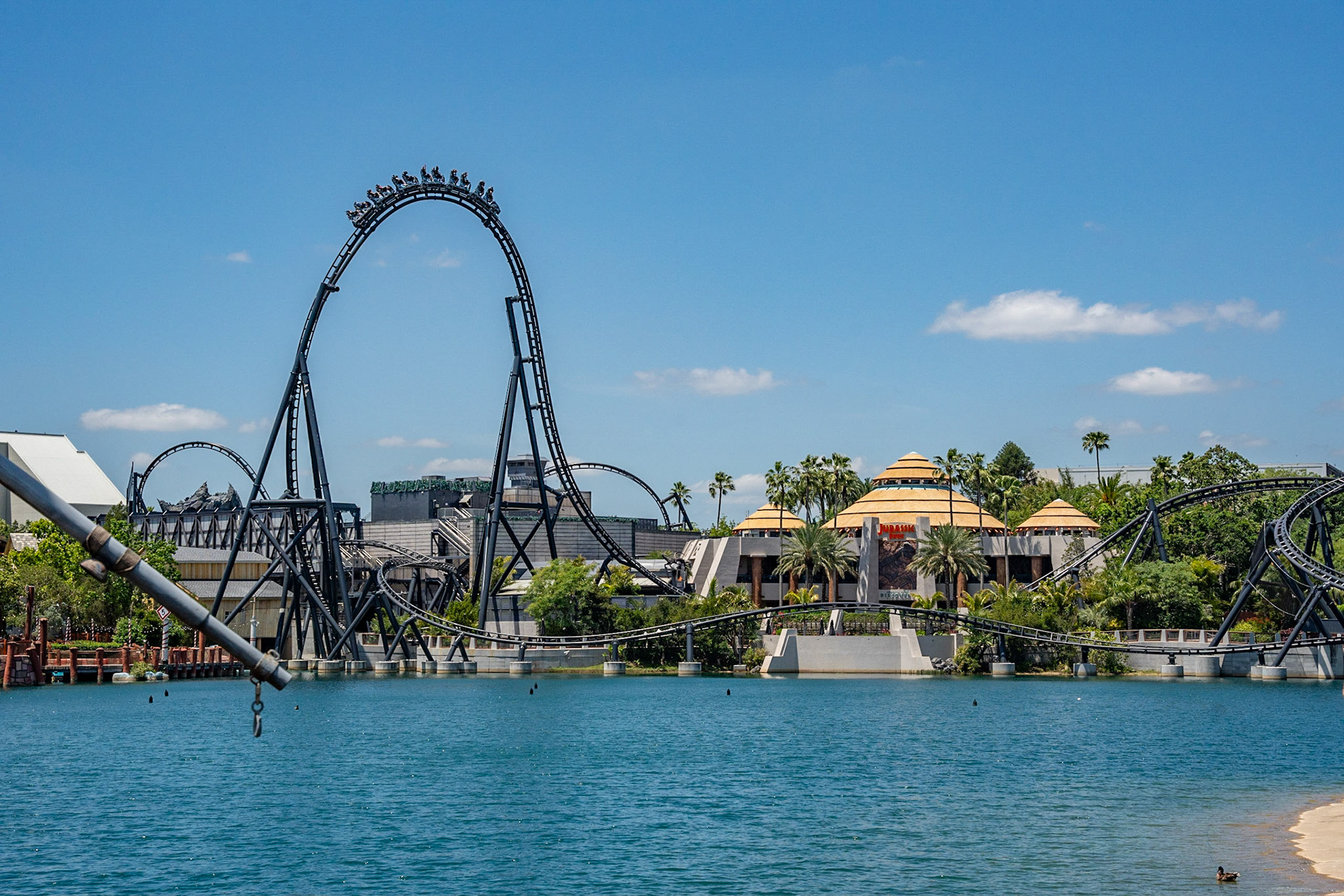 Photo by Jon Roost (www.jonroostphotos.com)