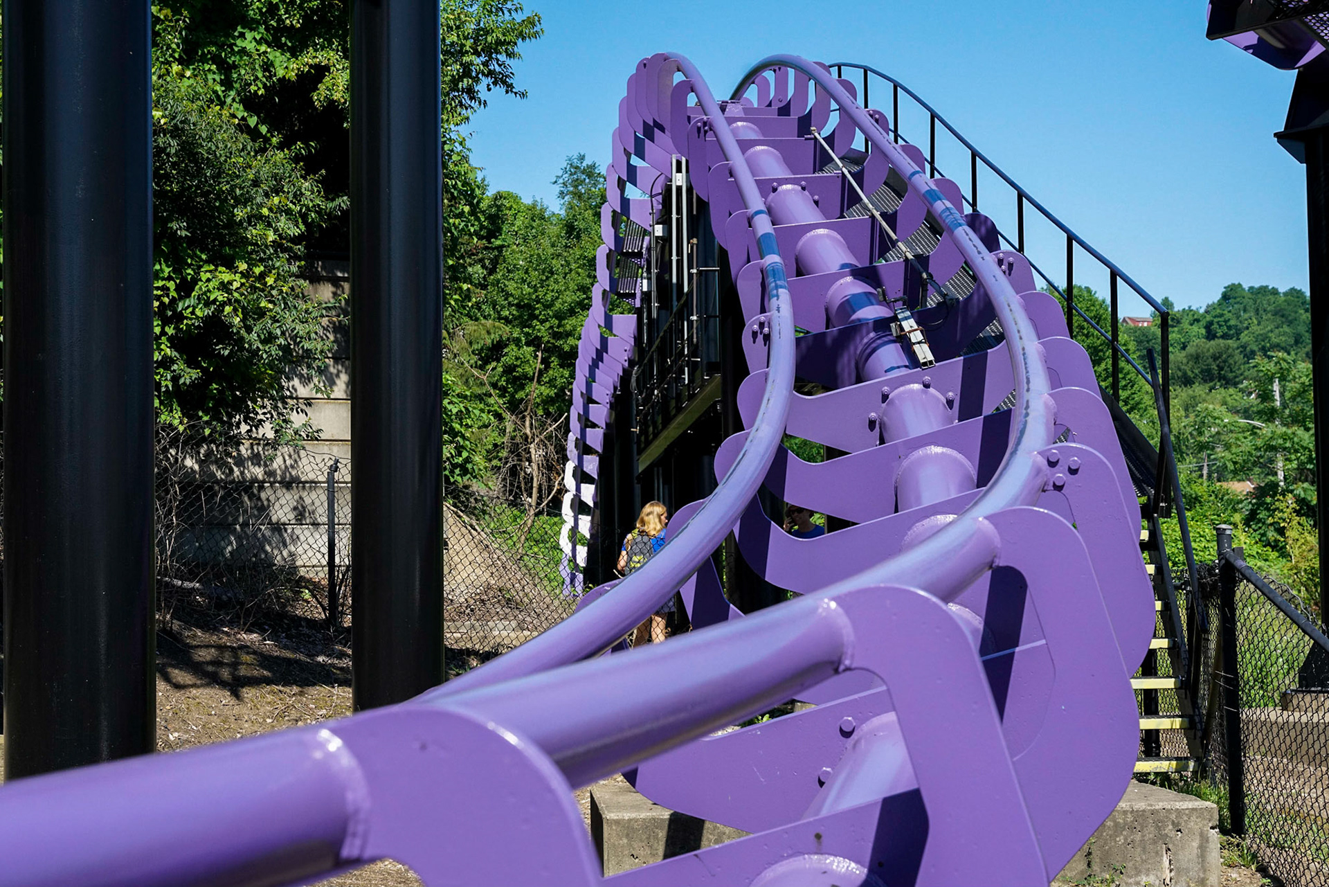 Photo by Jon Roost (www.jonroostphotos.com)