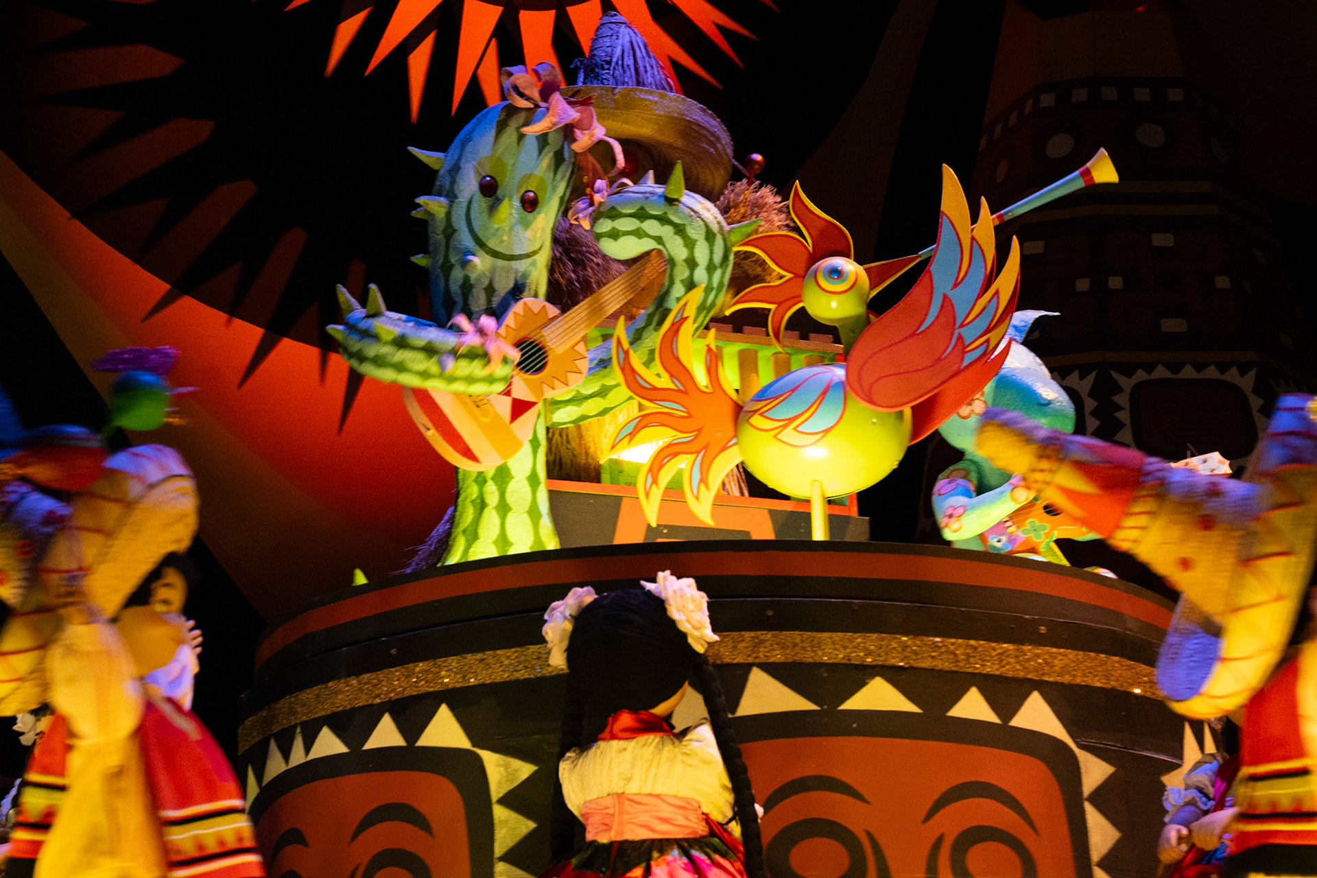 Photo by Jon Roost (www.jonroostphotos.com)