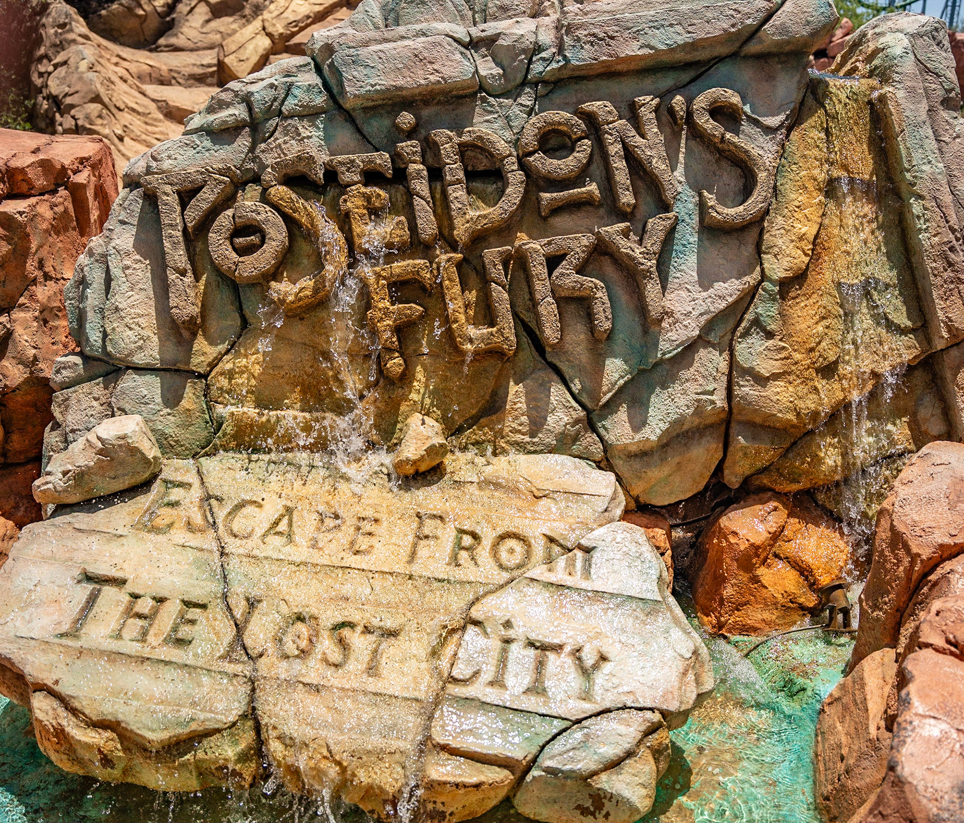 Photo by Jon Roost (www.jonroostphotos.com)