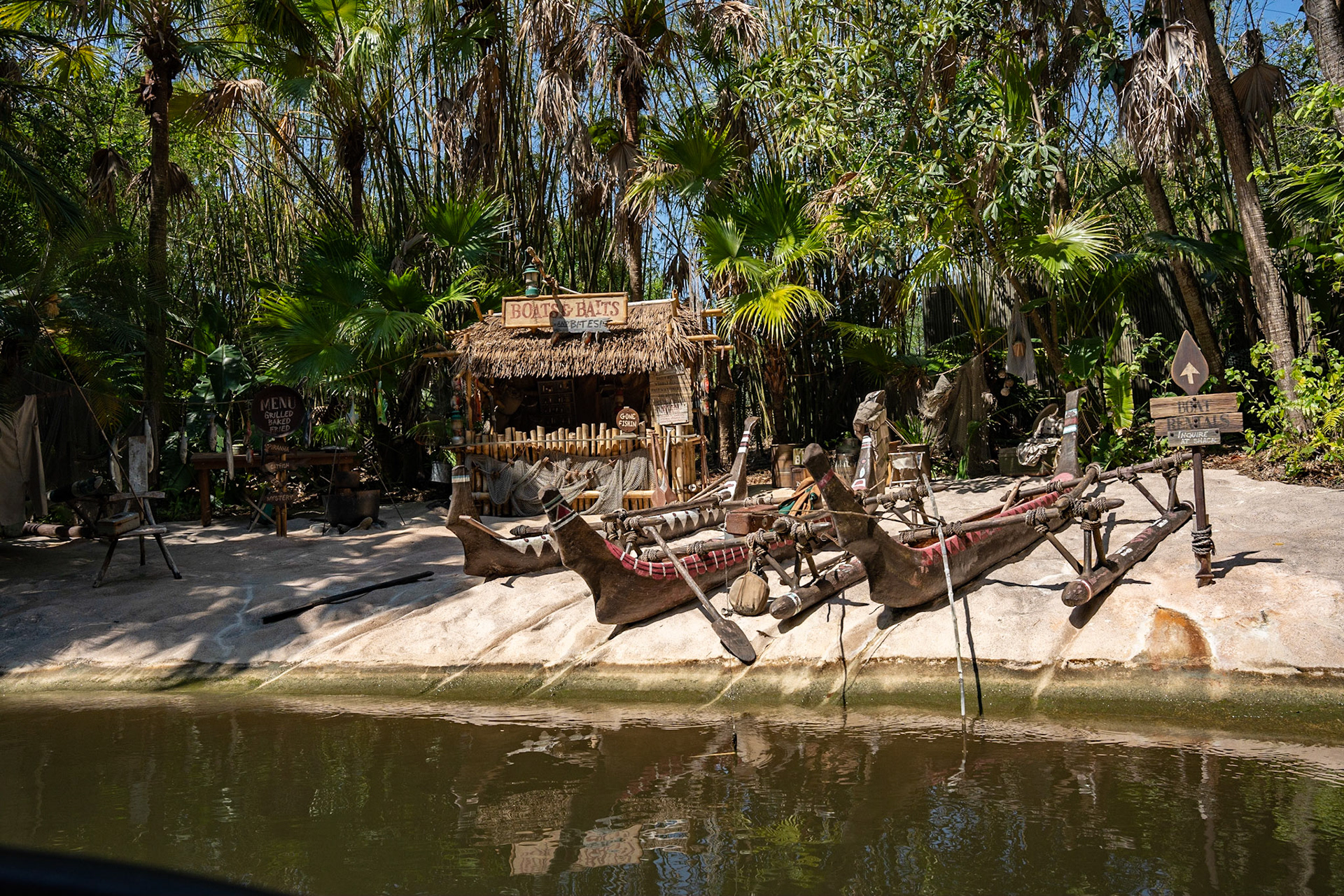 Photo by Jon Roost (www.jonroostphotos.com)