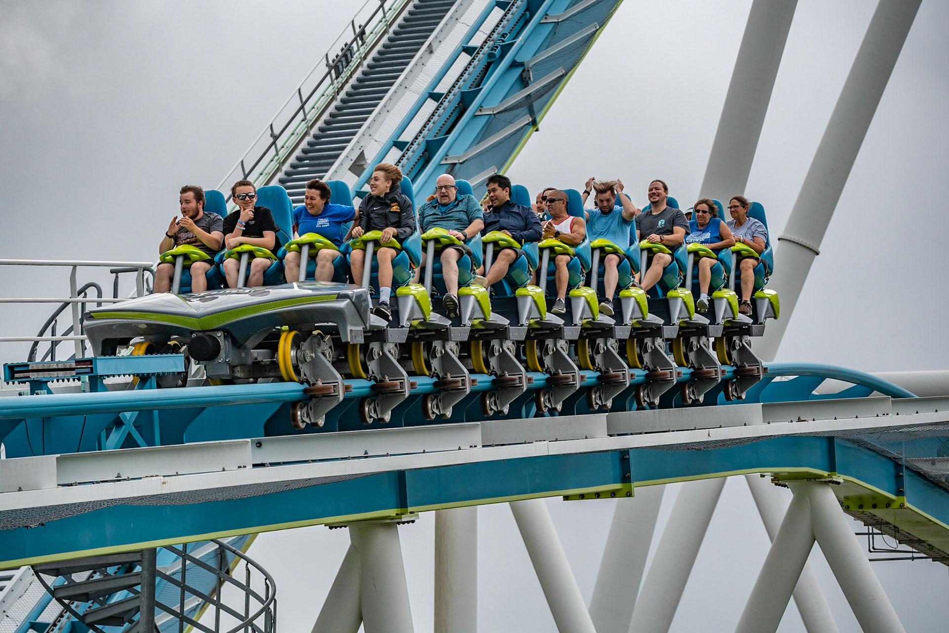 Photo by Jon Roost (www.jonroostphotos.com)