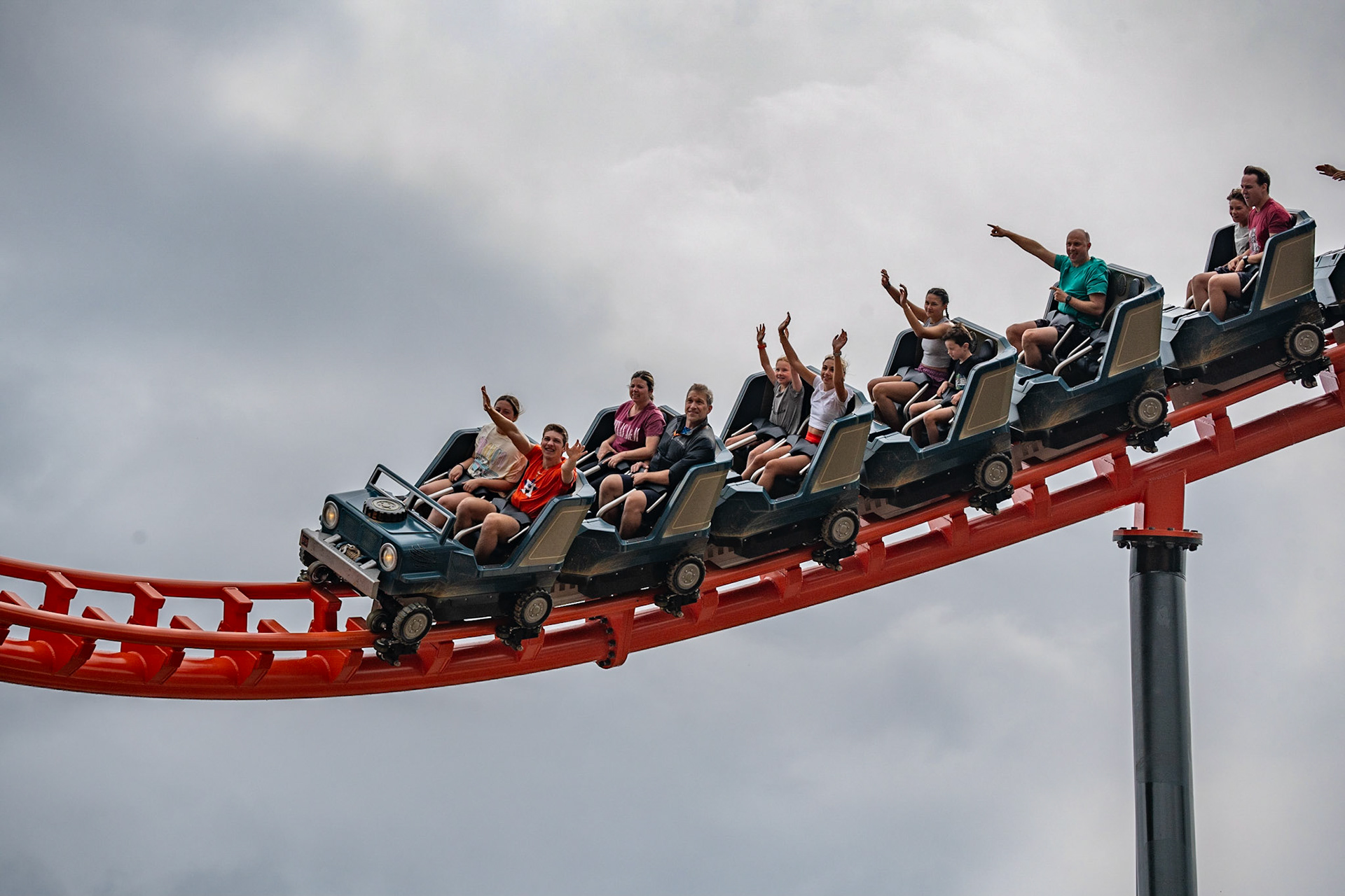 Photo by Jon Roost (www.jonroostphotos.com)