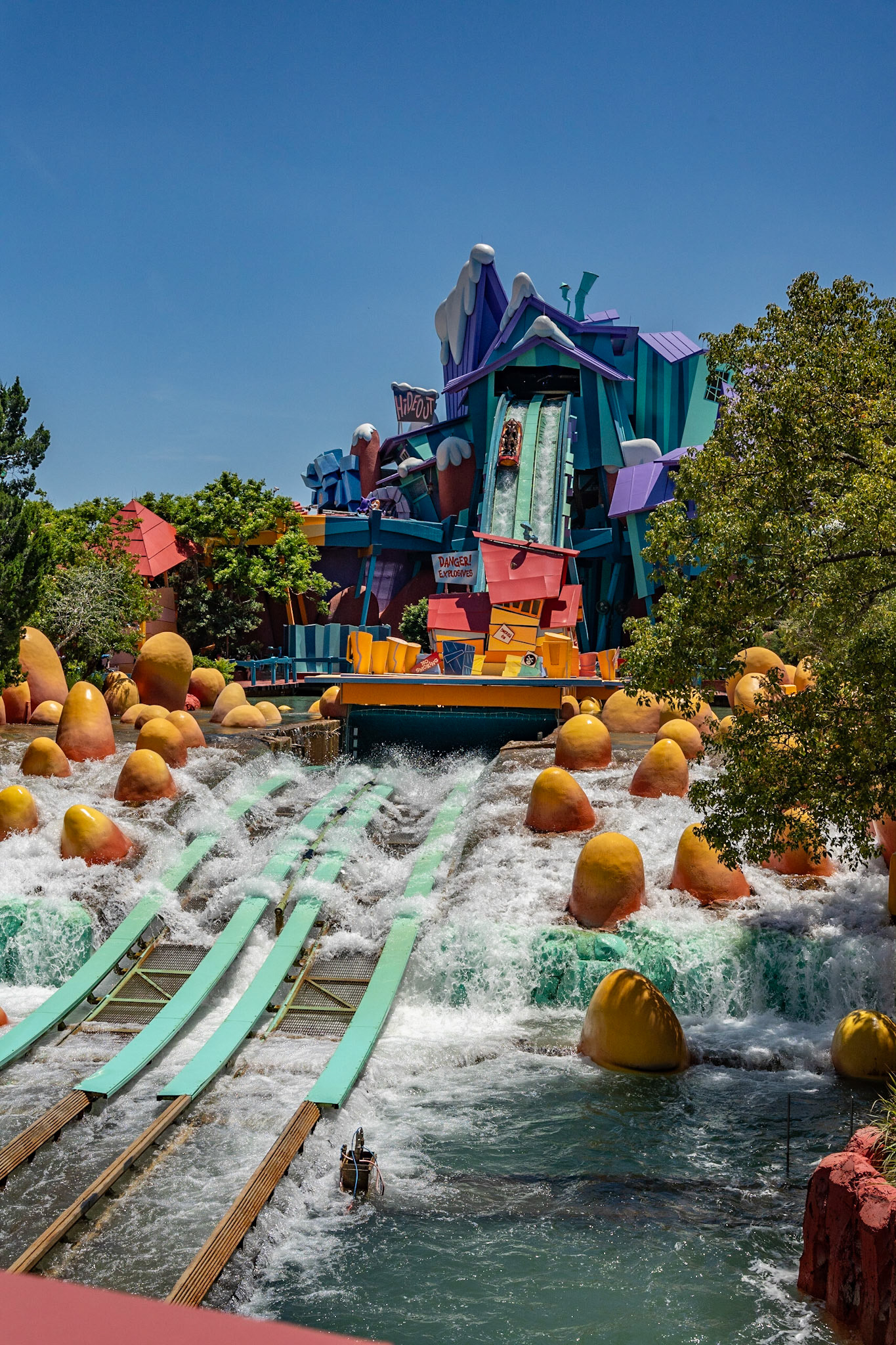 Photo by Jon Roost (www.jonroostphotos.com)