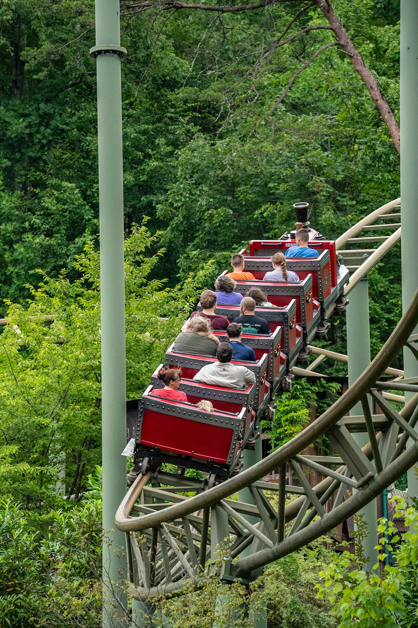 Photo by Jon Roost (www.jonroostphotos.com)