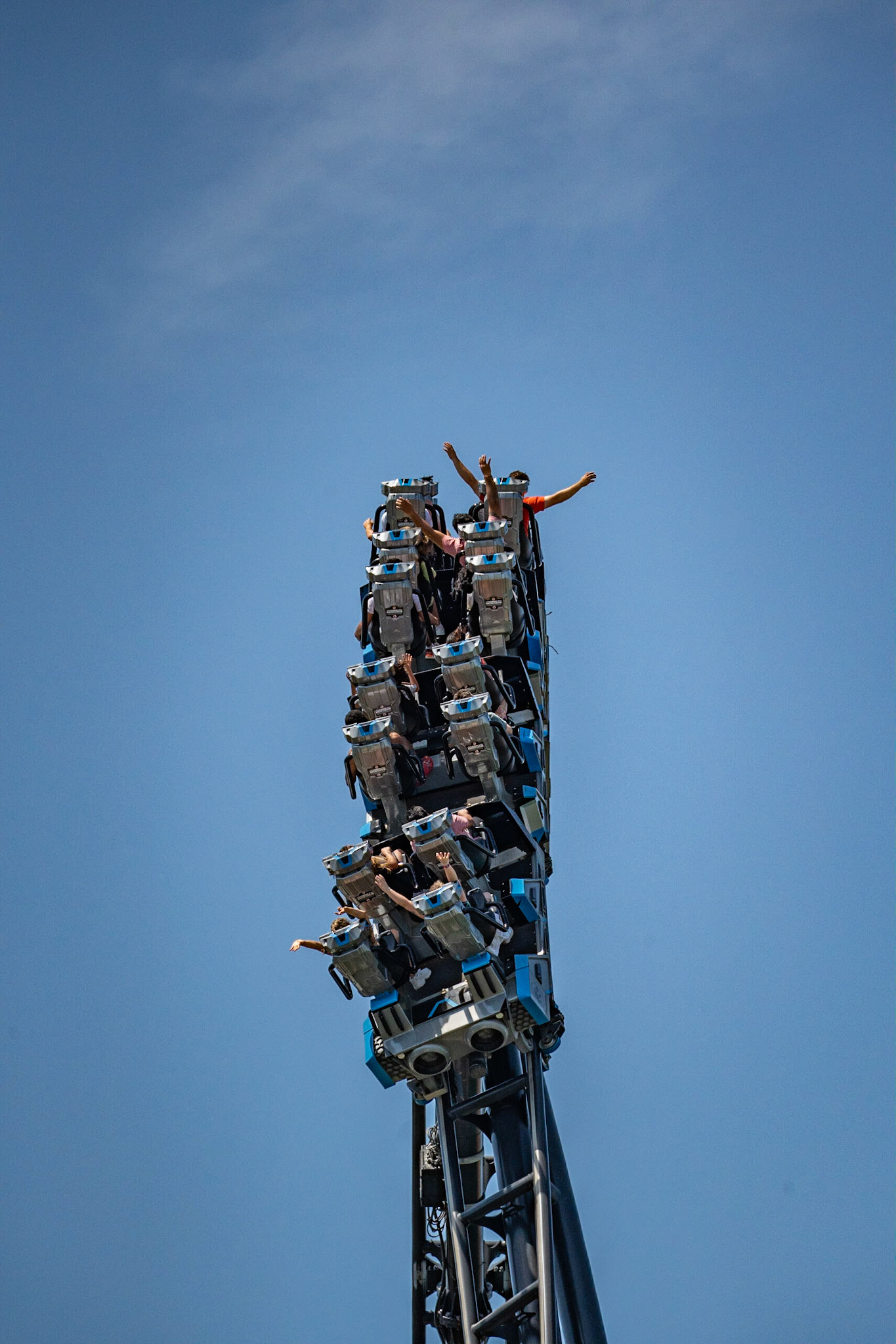 Photo by Jon Roost (www.jonroostphotos.com)