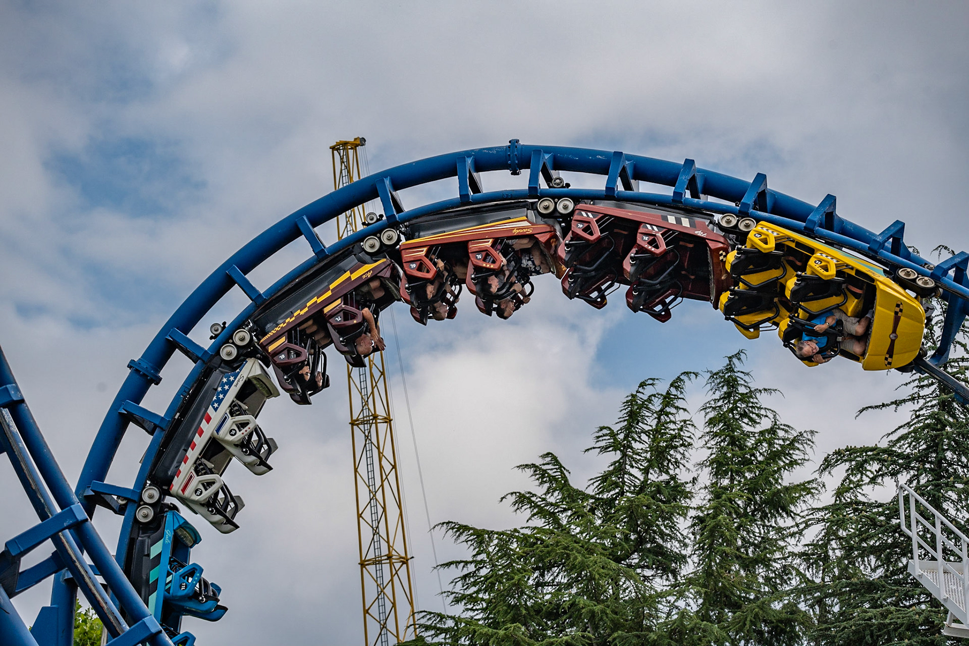 Photo by Jon Roost (www.jonroostphotos.com)