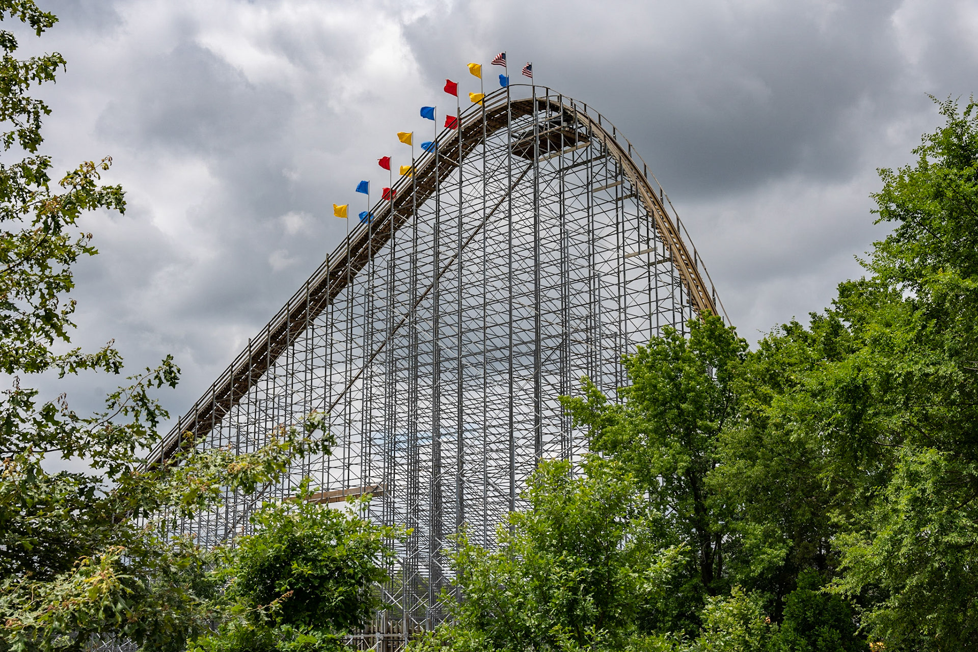 Photo by Jon Roost (www.jonroostphotos.com)