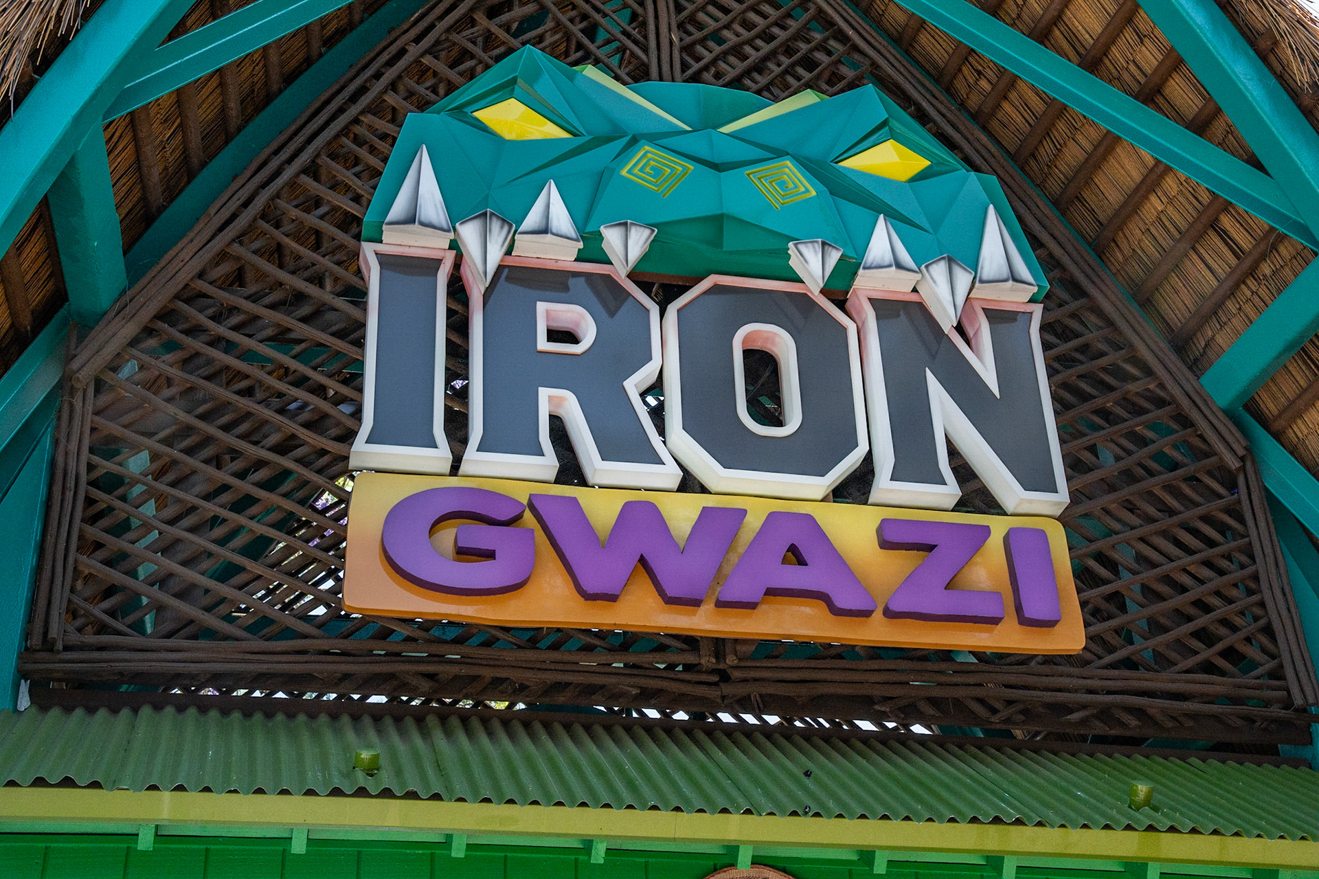 Photo by Jon Roost (www.jonroostphotos.com)