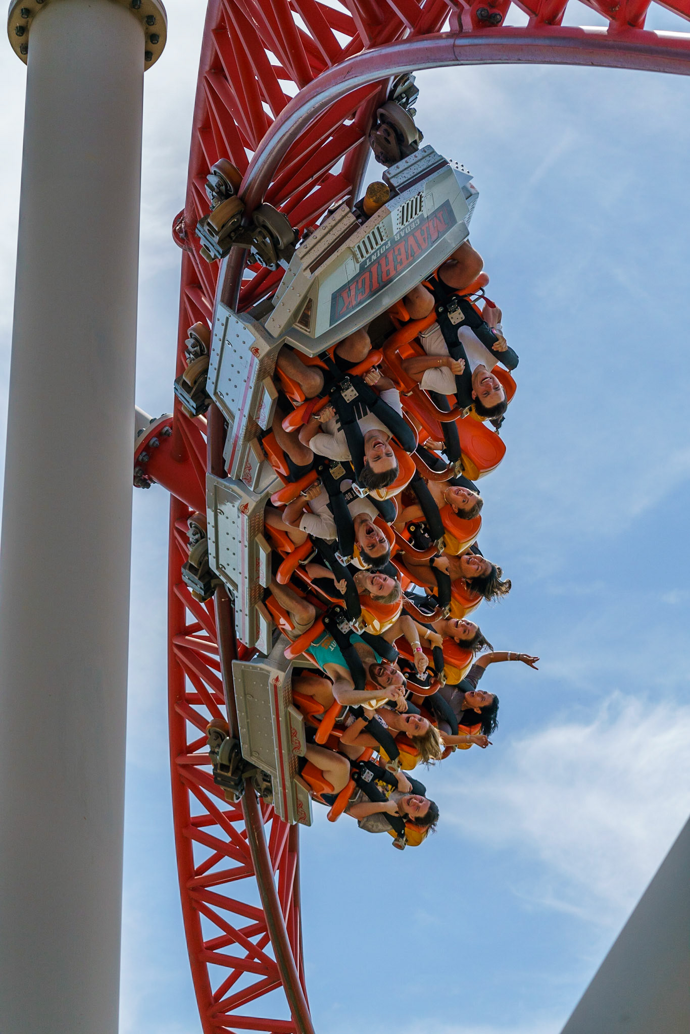 Photo by Jon Roost (www.jonroostphotos.com)