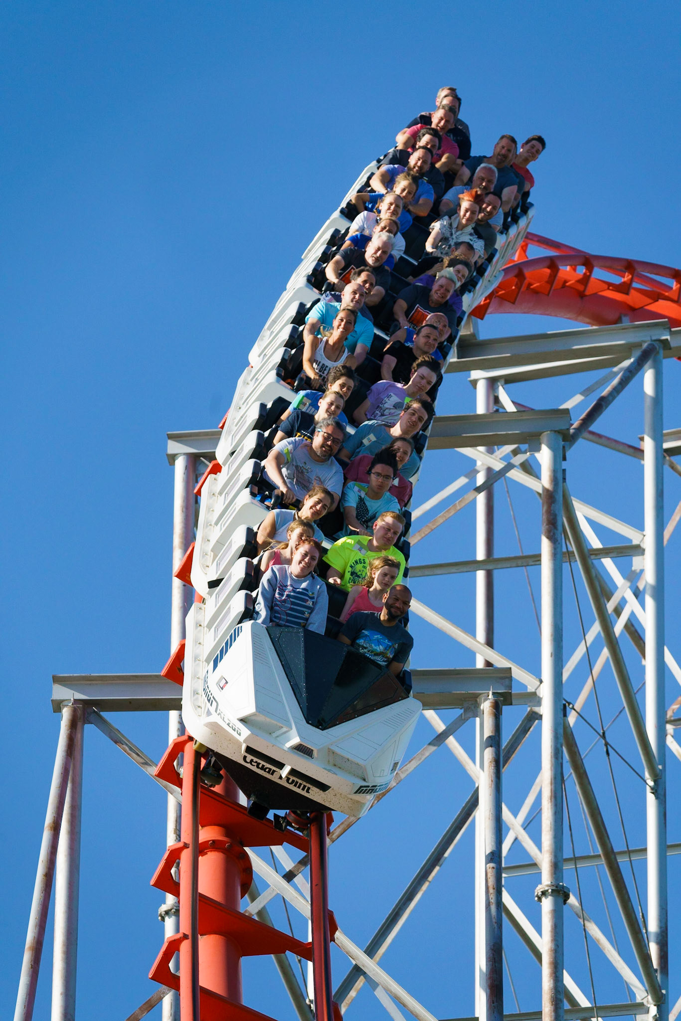 Photo by Jon Roost (www.jonroostphotos.com)