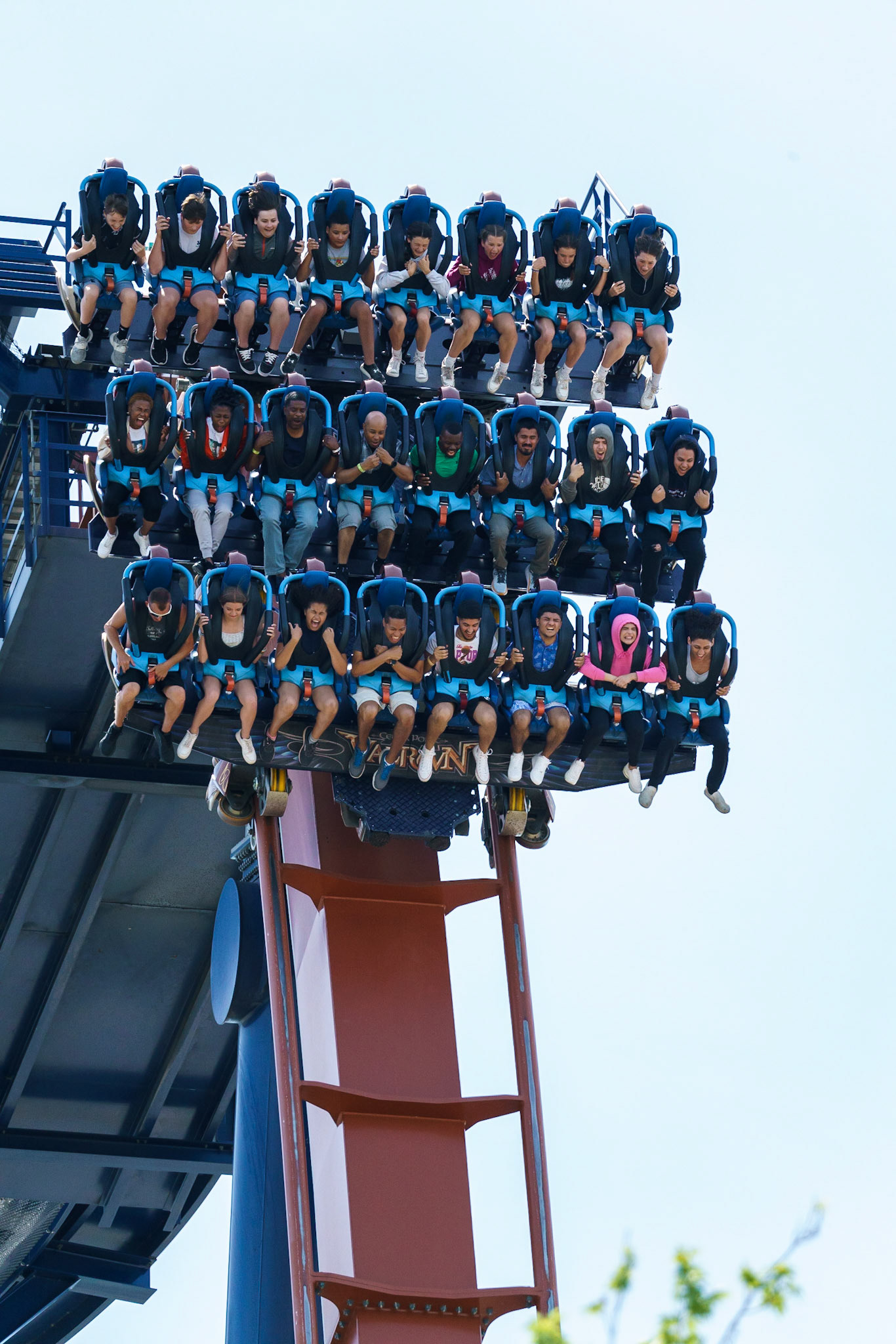 Photo by Jon Roost (www.jonroostphotos.com)