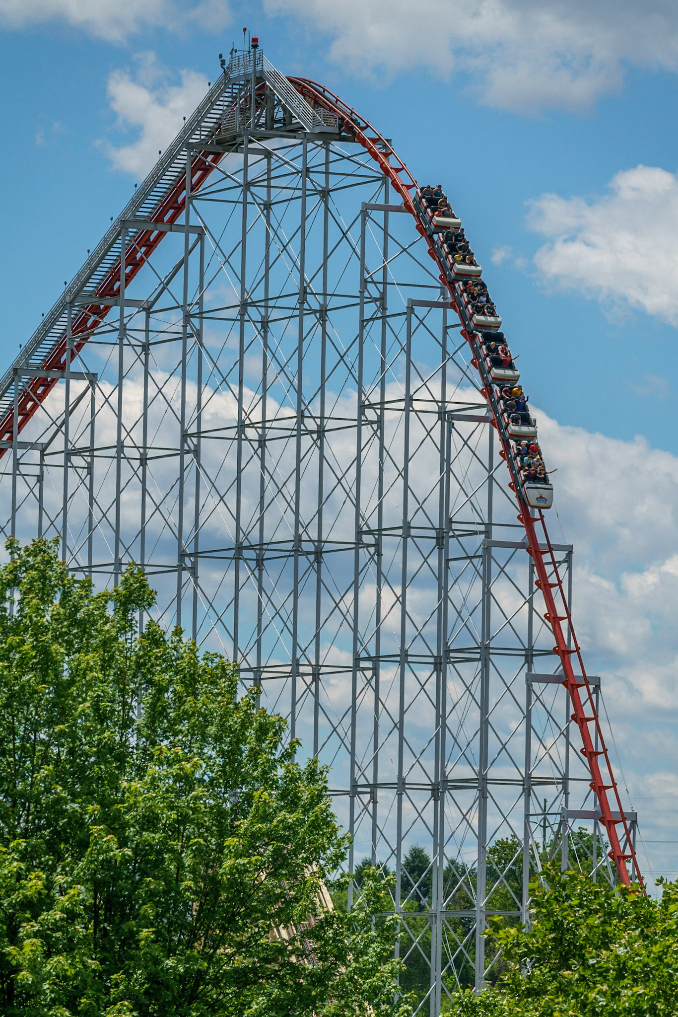 Photo by Jon Roost (www.jonroostphotos.com)