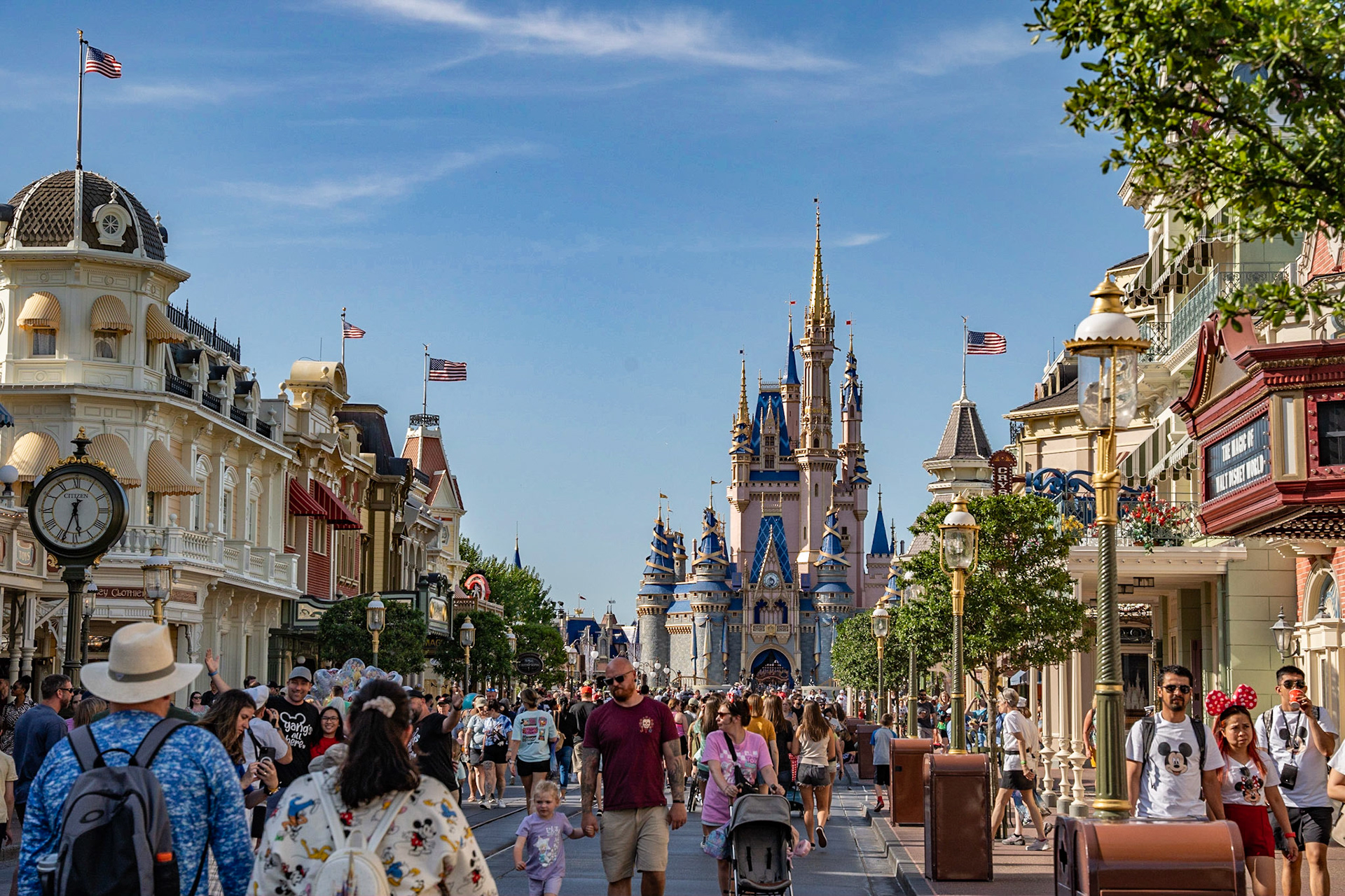 Photo by Jon Roost (www.jonroostphotos.com)