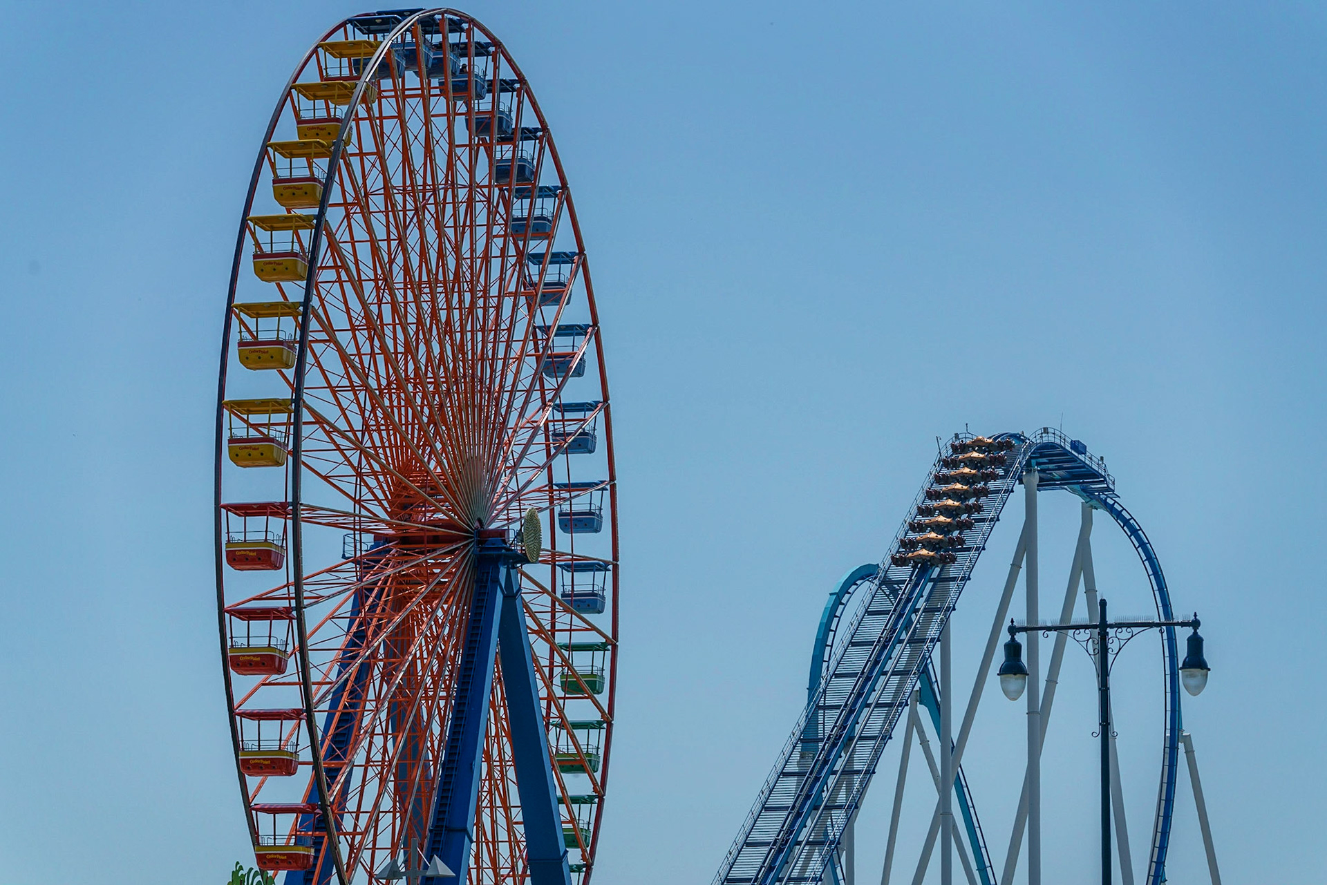 Photo by Jon Roost (www.jonroostphotos.com)