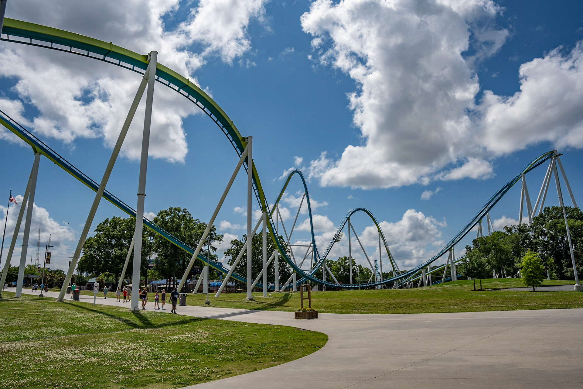 Photo by Jon Roost (www.jonroostphotos.com)