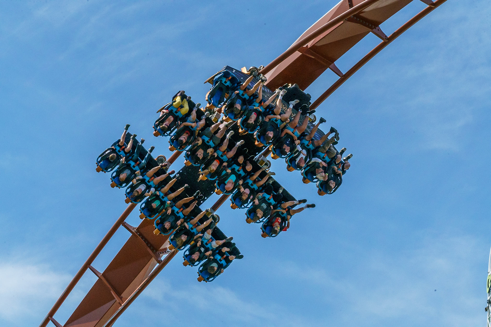 Photo by Jon Roost (www.jonroostphotos.com)