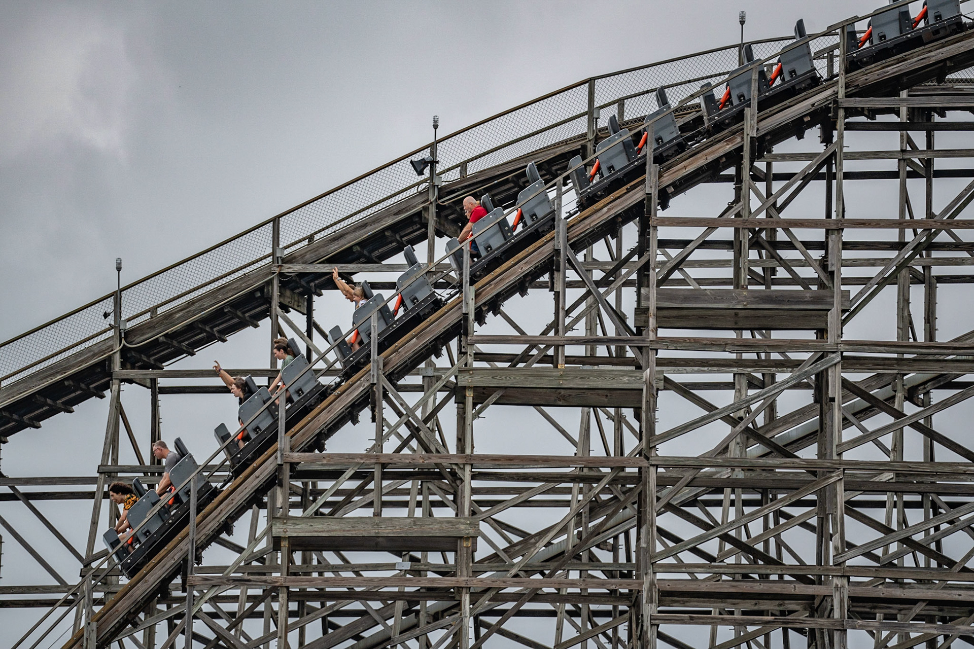 Photo by Jon Roost (www.jonroostphotos.com)