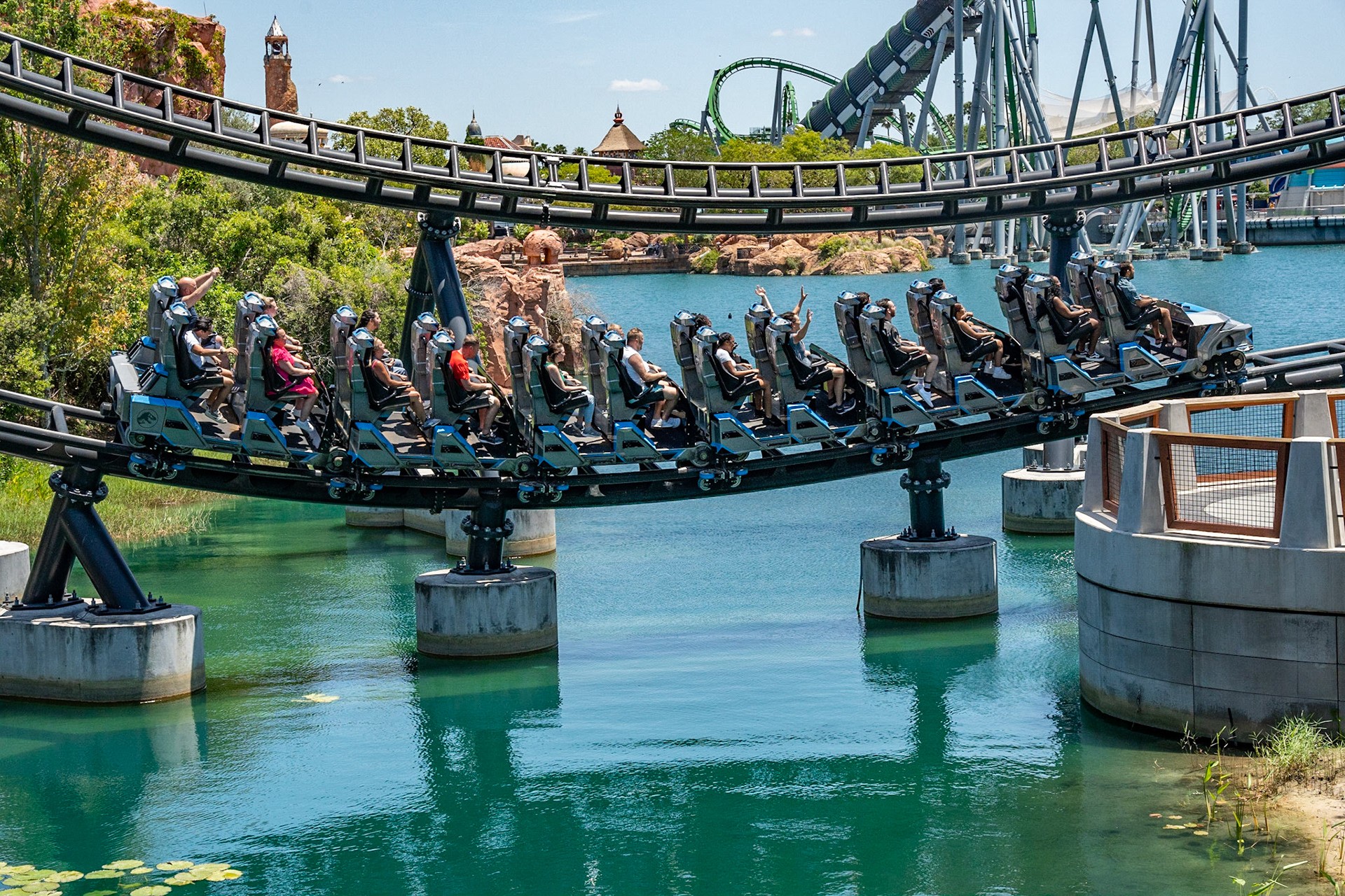 Photo by Jon Roost (www.jonroostphotos.com)