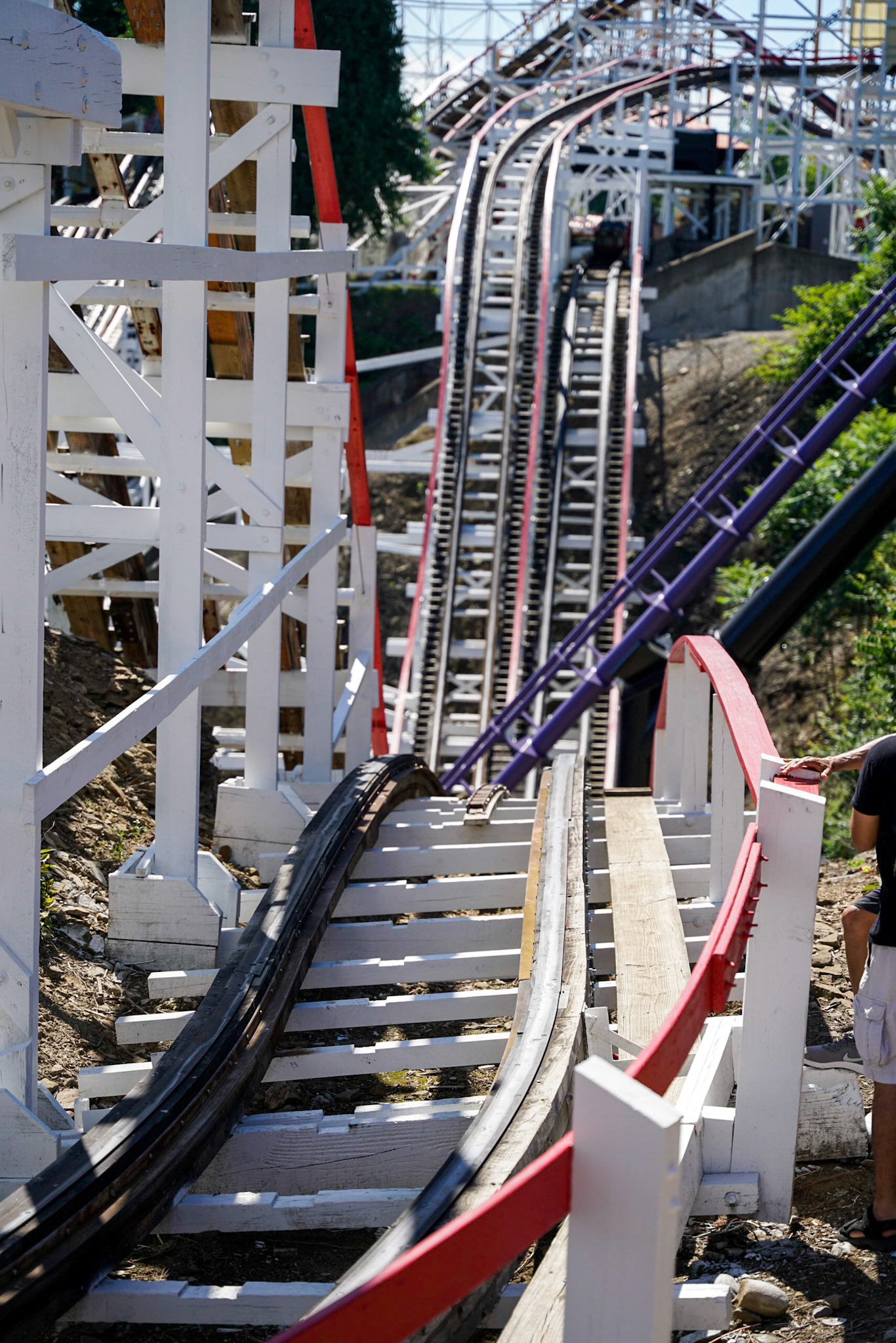 Photo by Jon Roost (www.jonroostphotos.com)