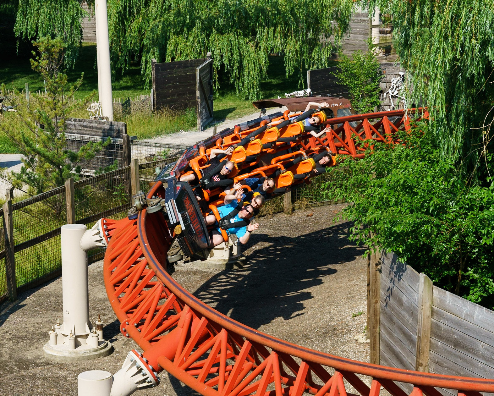 Photo by Jon Roost (www.jonroostphotos.com)