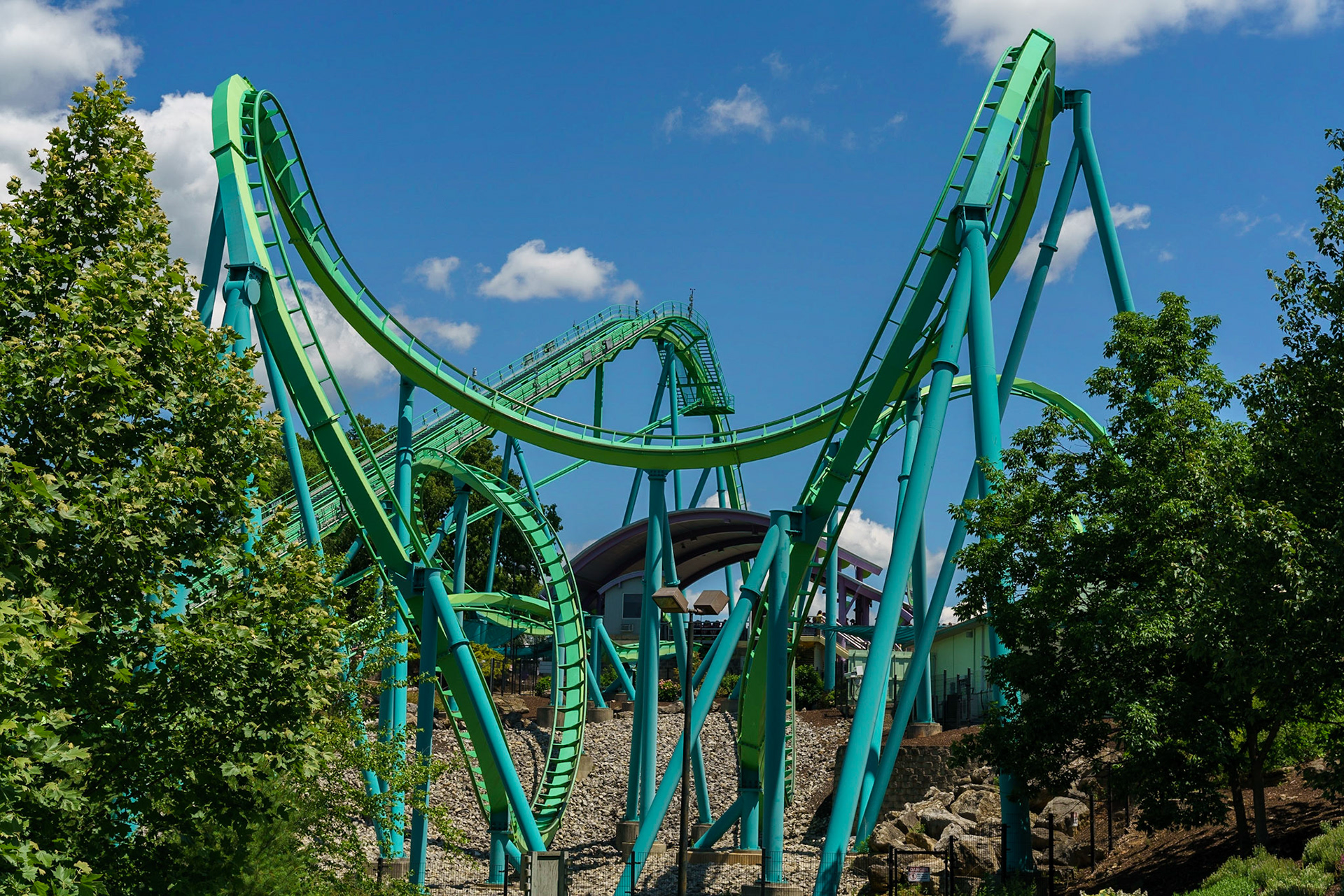 Photo by Jon Roost (www.jonroostphotos.com)