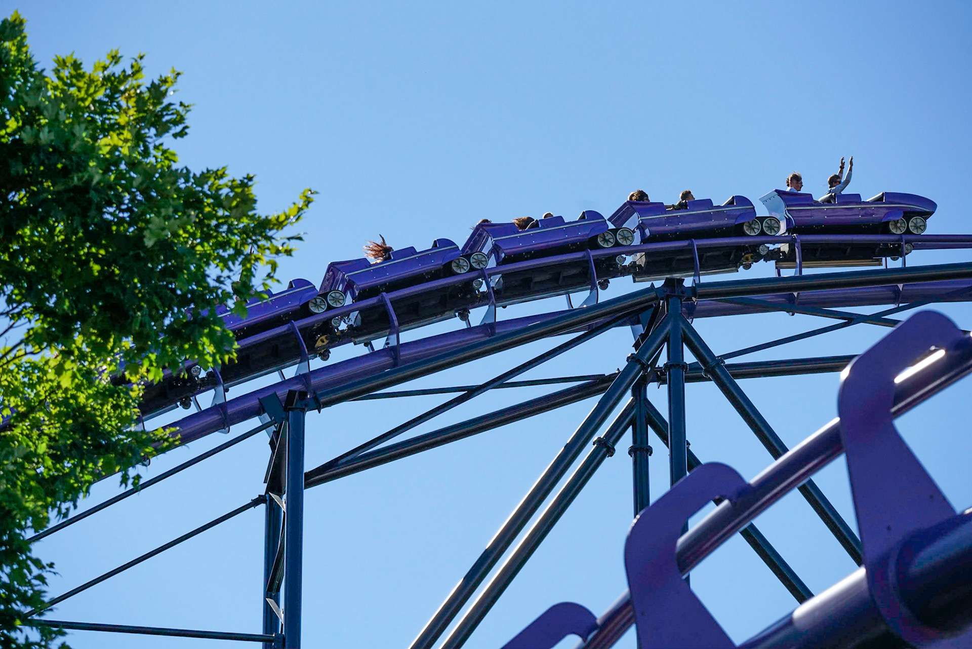 Photo by Jon Roost (www.jonroostphotos.com)