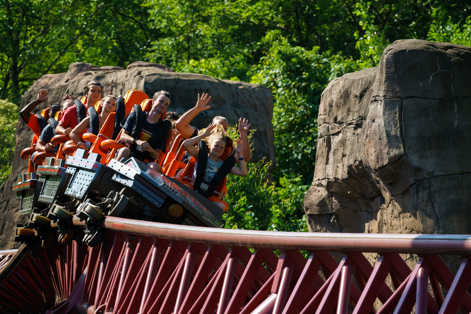 Photo by Jon Roost (www.jonroostphotos.com)