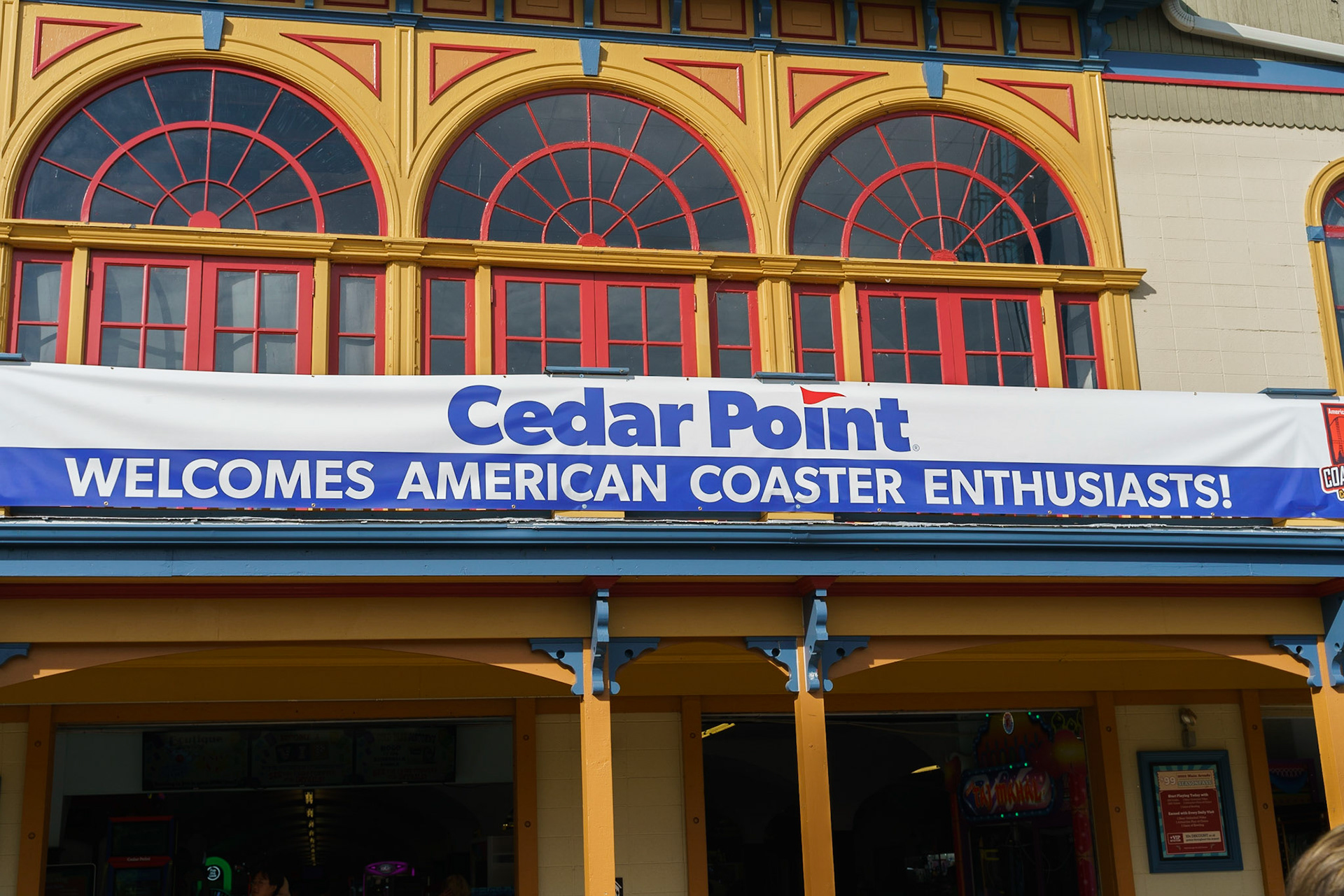 Photo by Jon Roost (www.jonroostphotos.com)