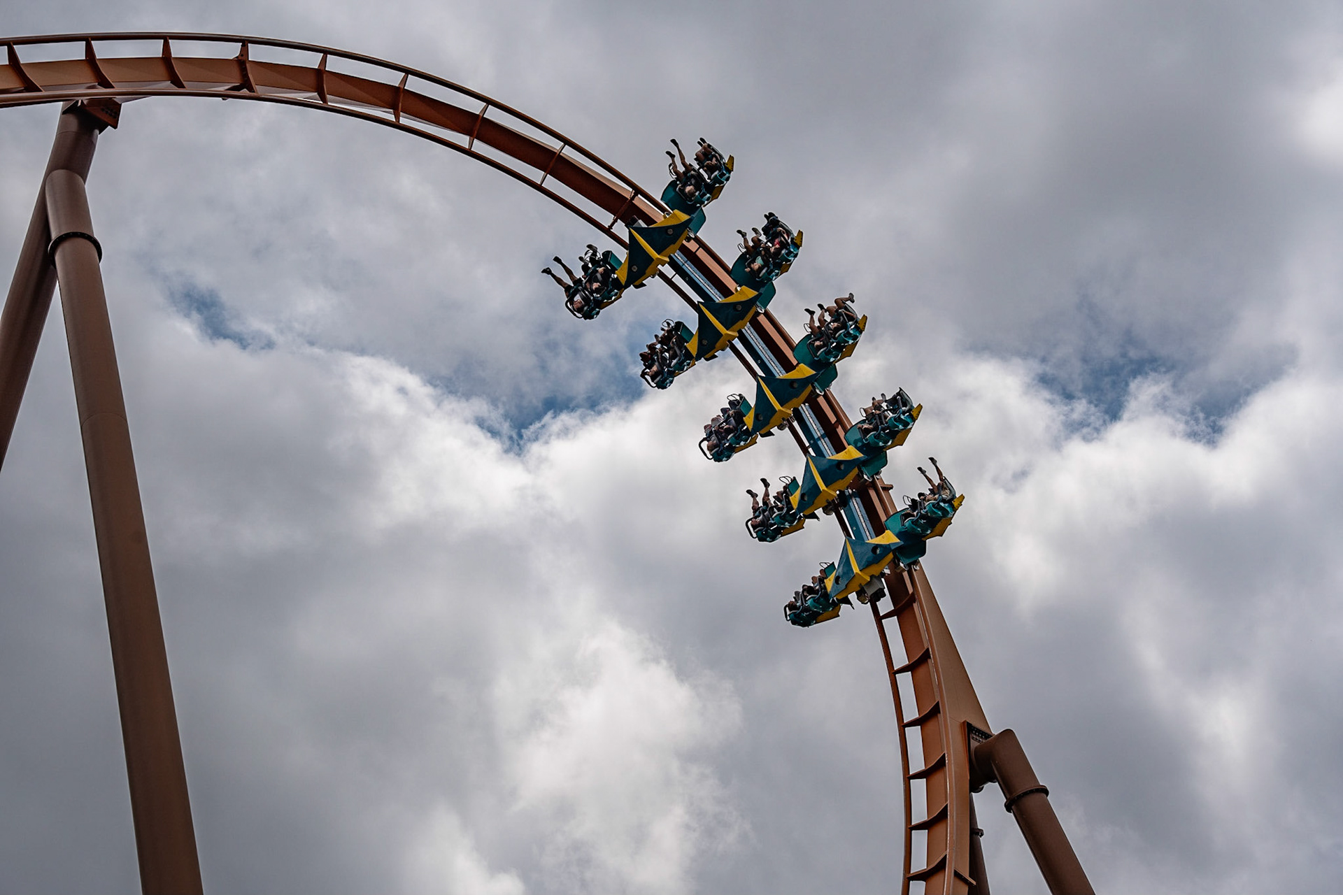 Photo by Jon Roost (www.jonroostphotos.com)