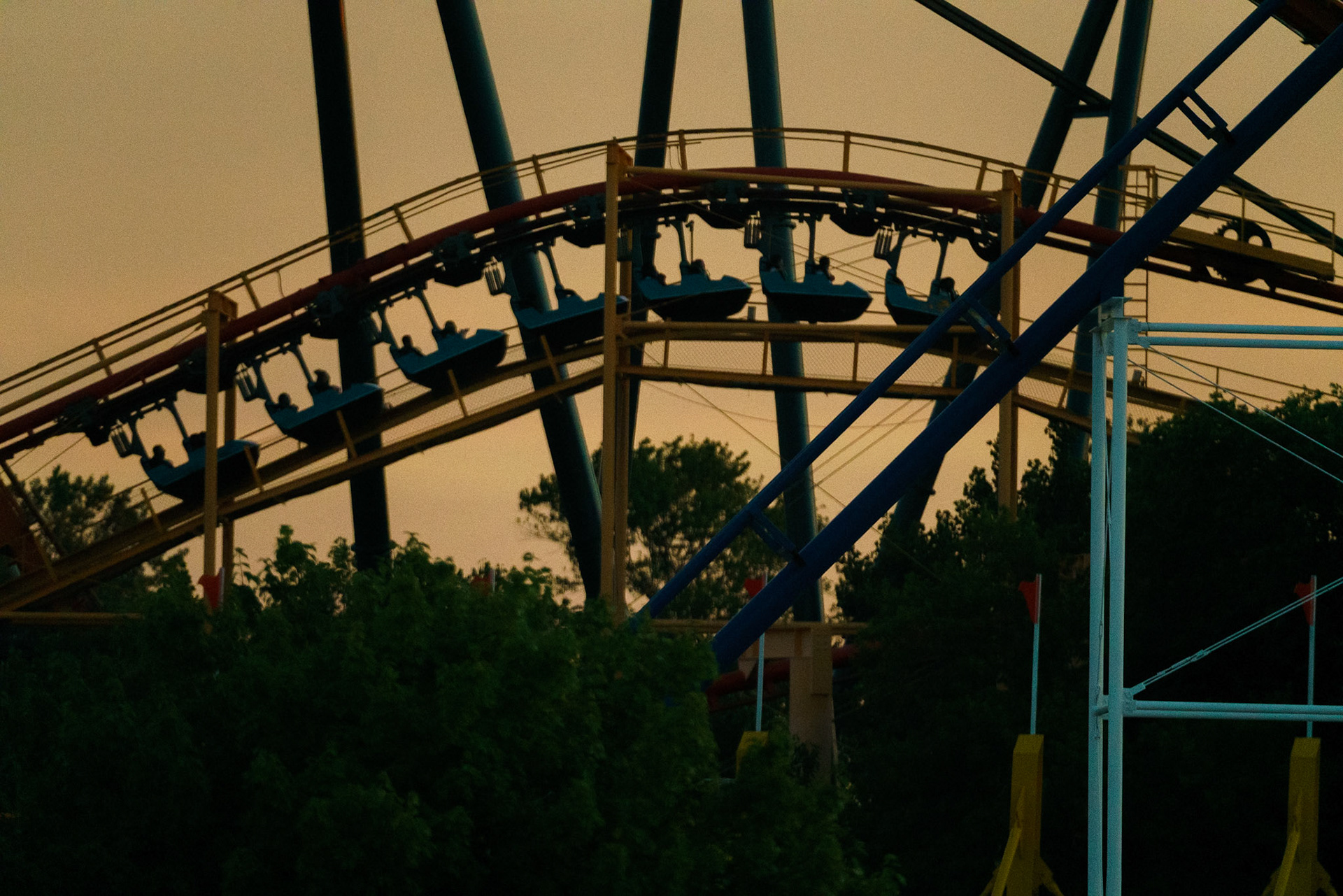 Photo by Jon Roost (www.jonroostphotos.com)