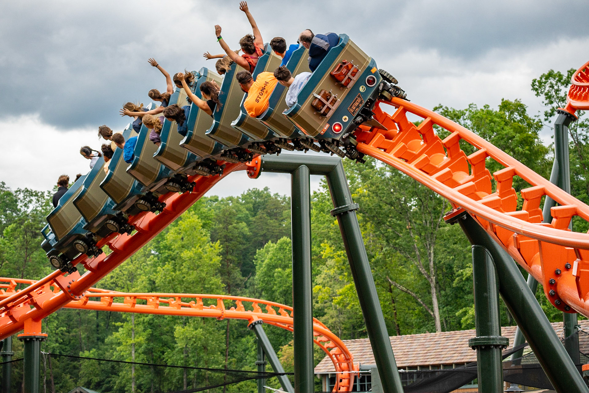 Photo by Jon Roost (www.jonroostphotos.com)